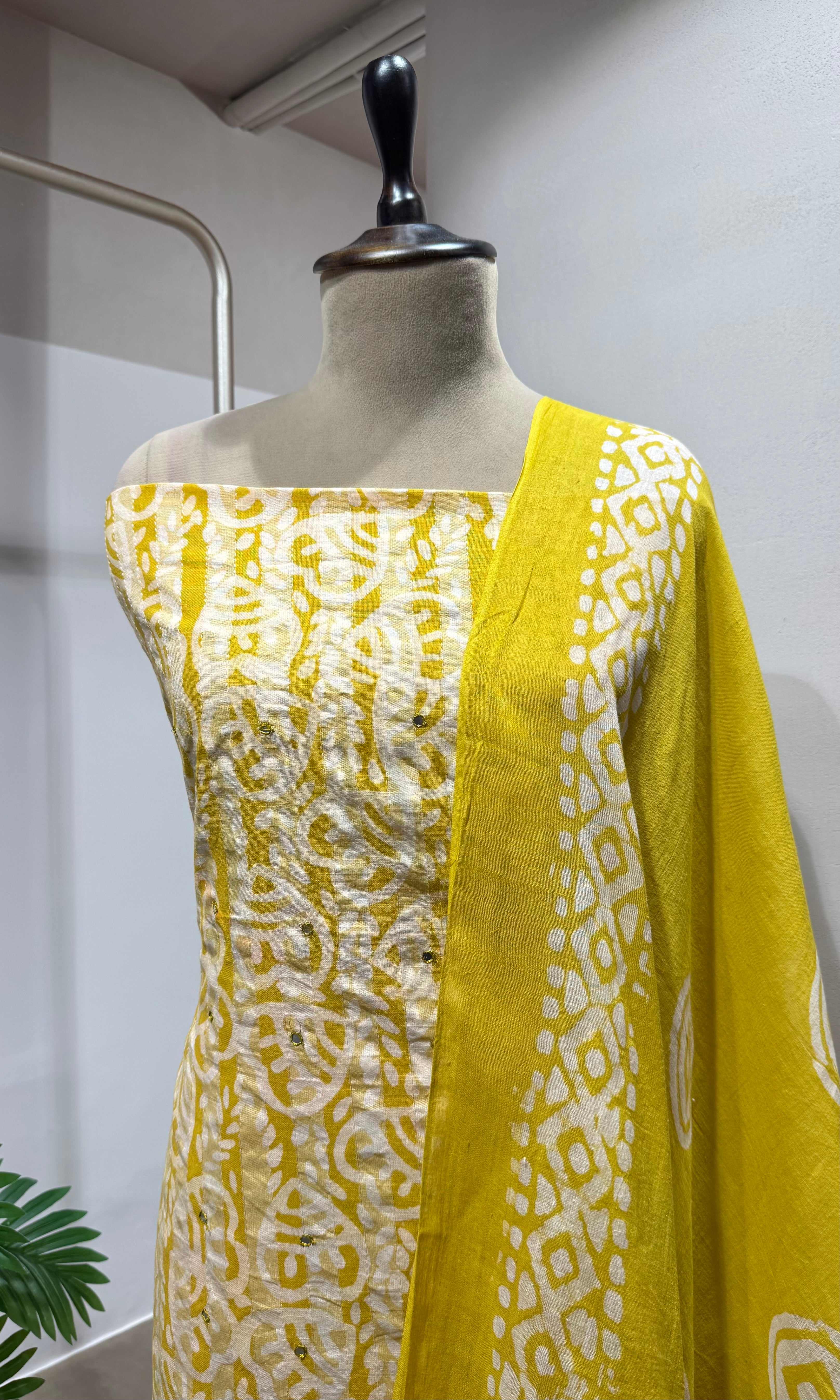 YELLOW ETHNIC PRINTED DRESS MATERIAL