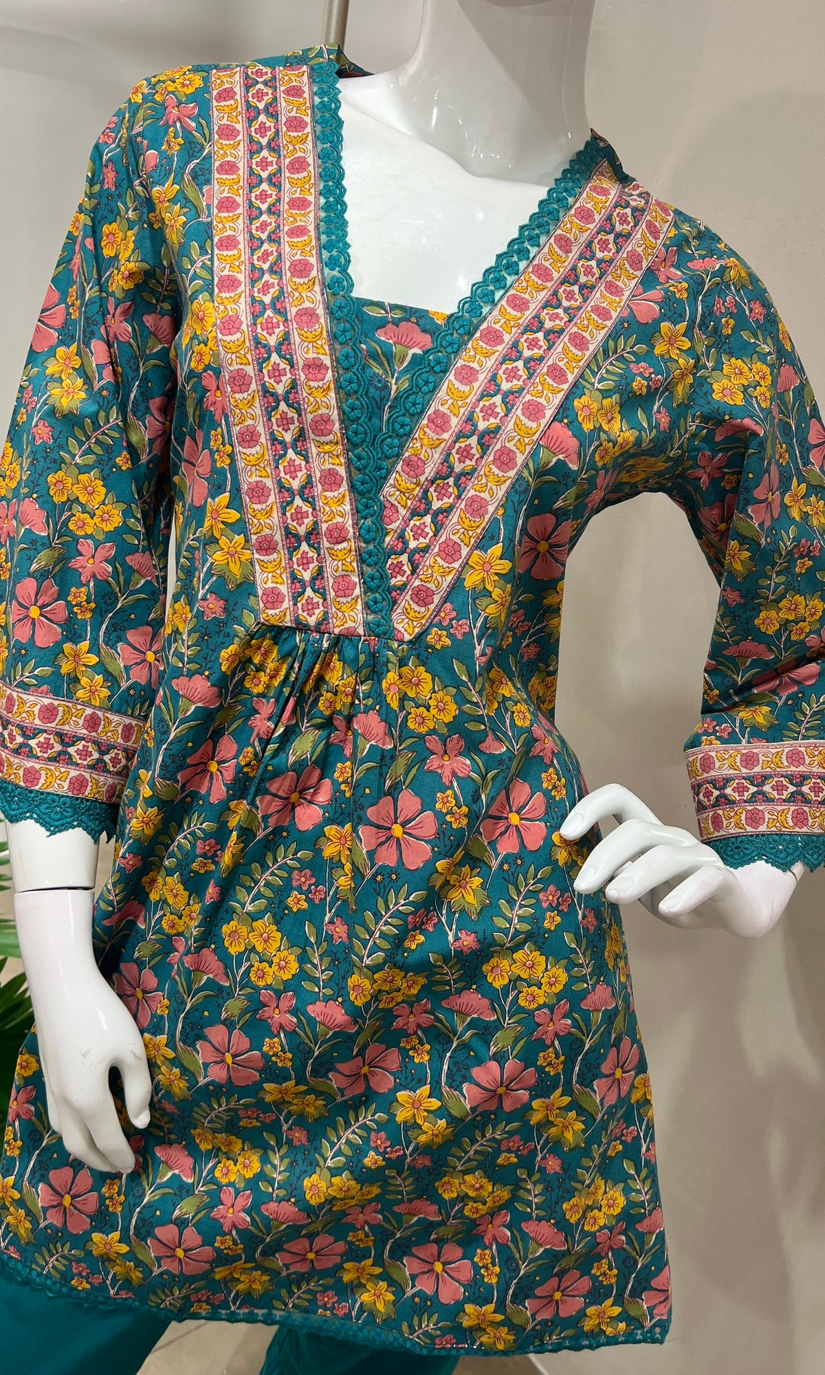 Green FLORAL CORD SET