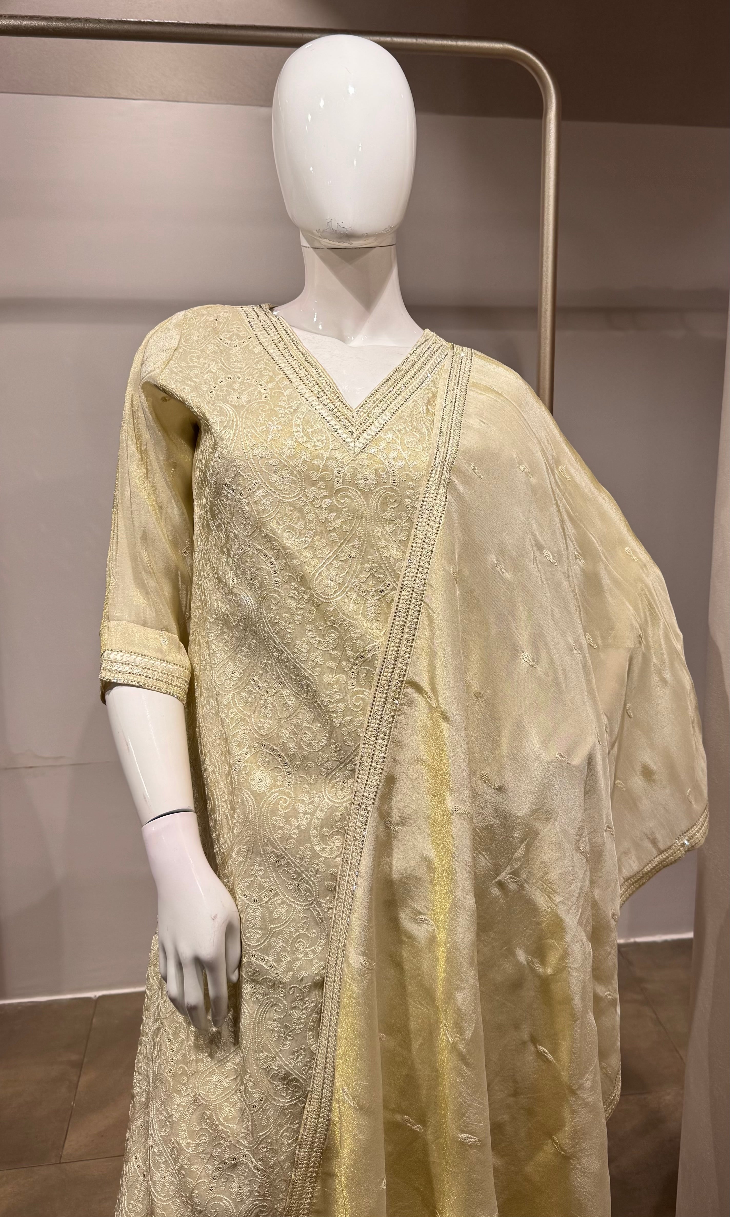 White Floral Embroidered Straight Kurta Set