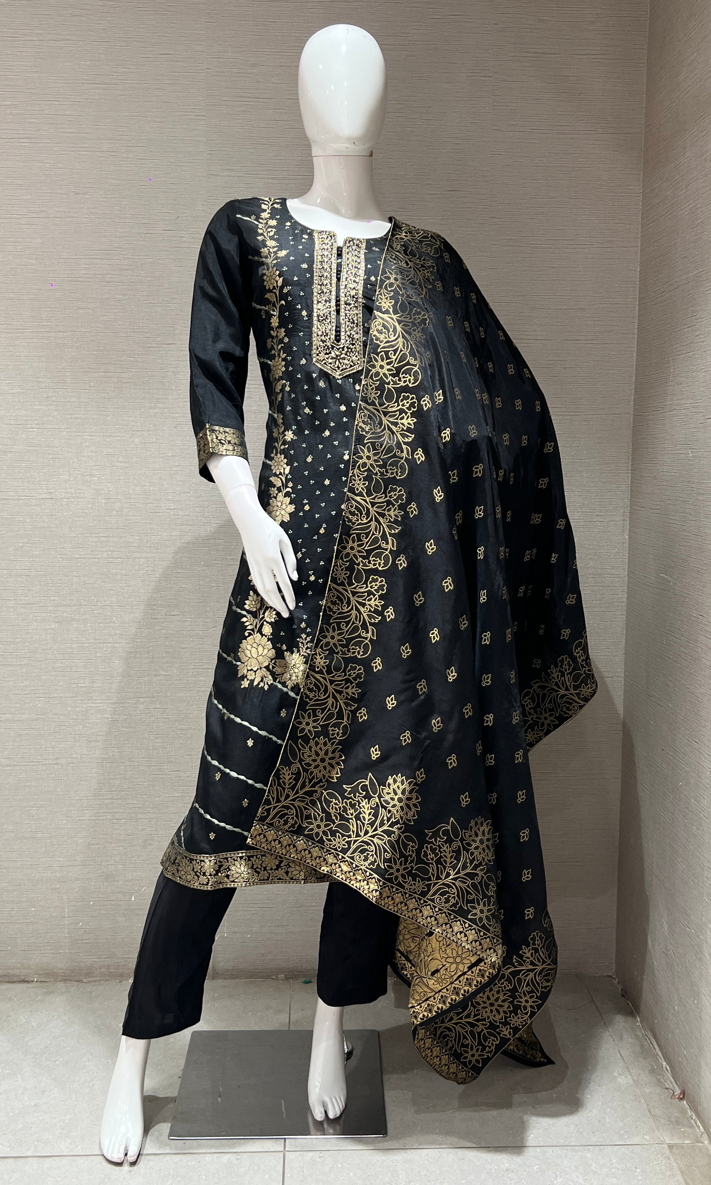 Black golden floral print kurta set