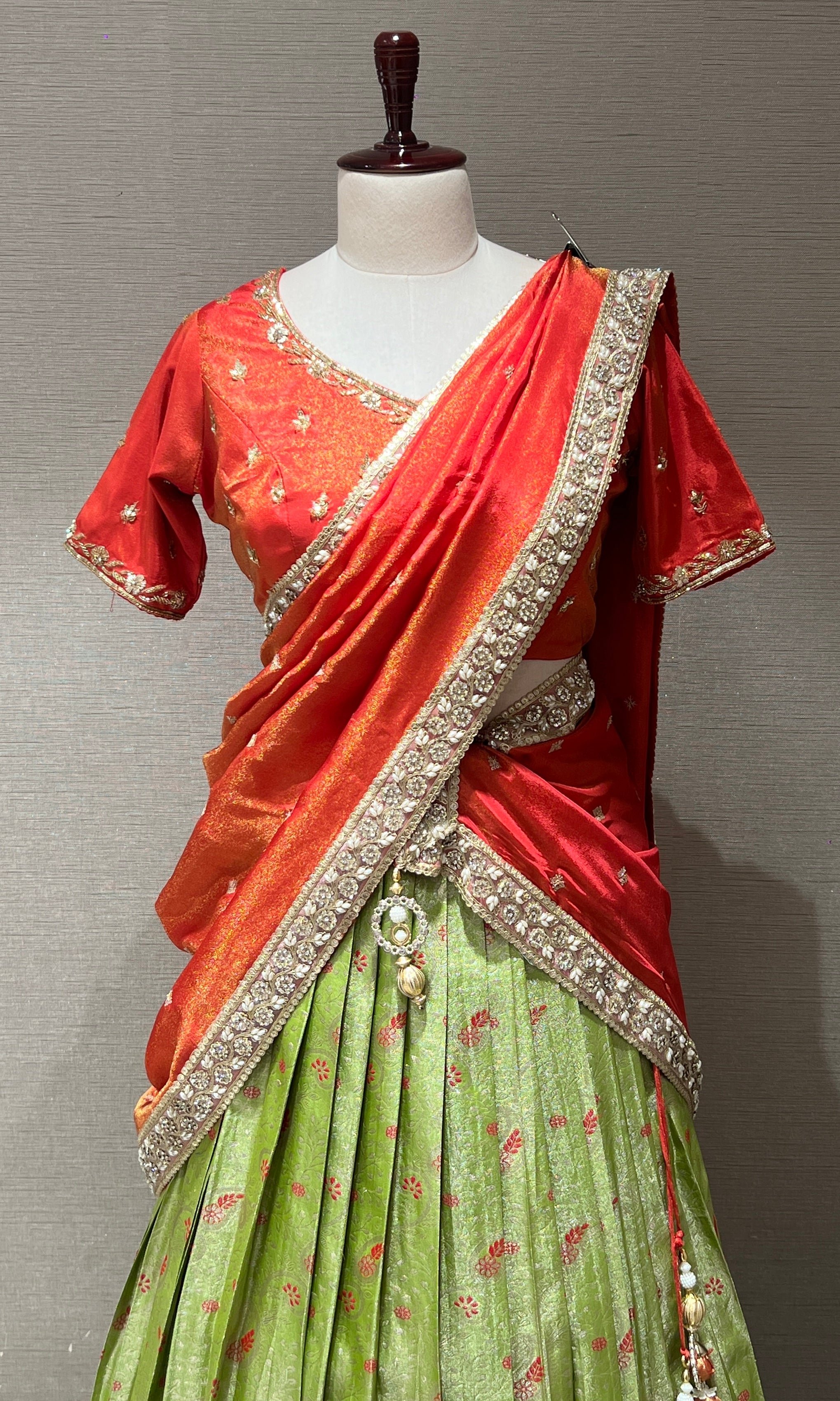 Rust pattu Lehenga