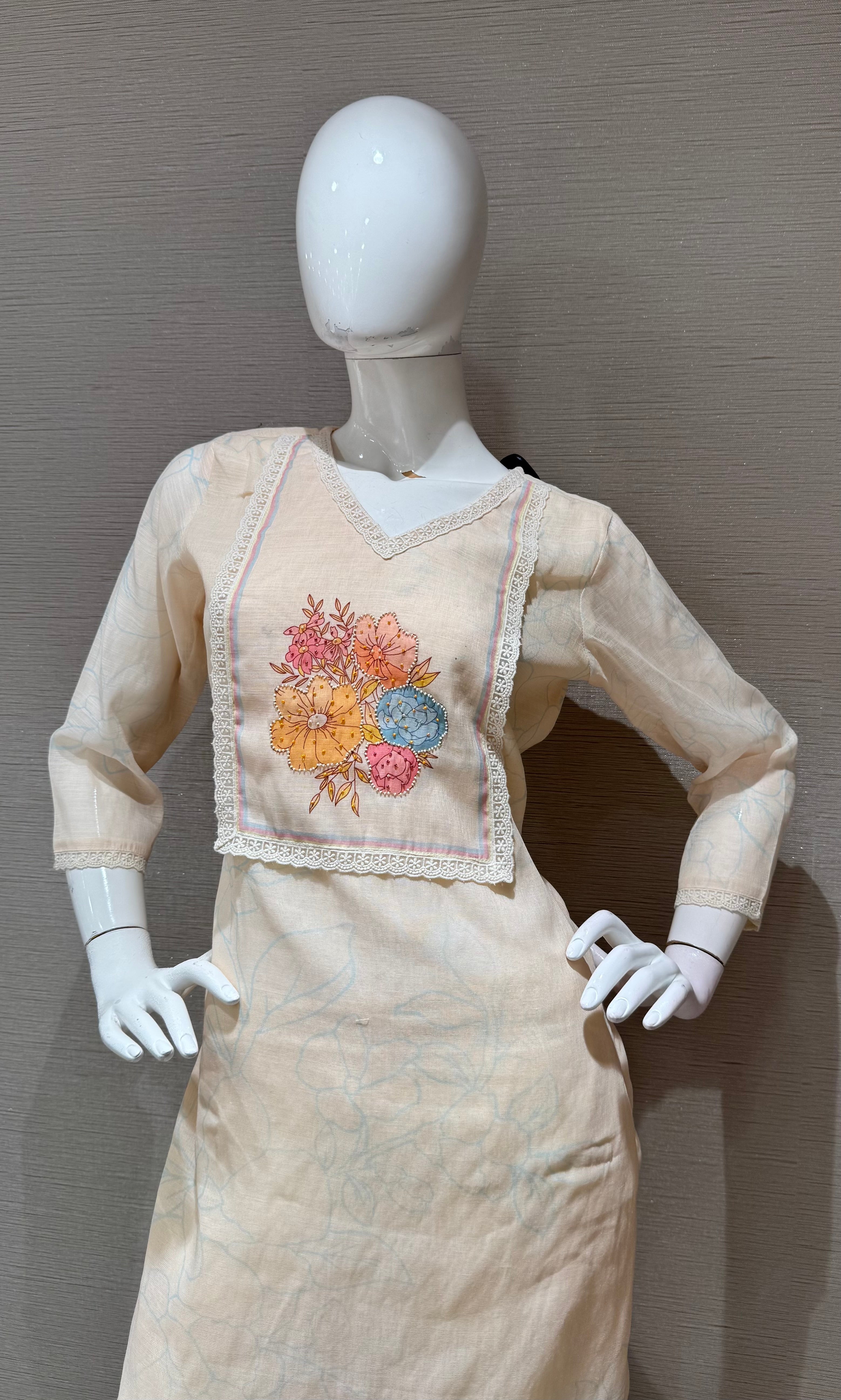 Peach Straight Kurta Set with Multicolor Pastel Panel dupatta