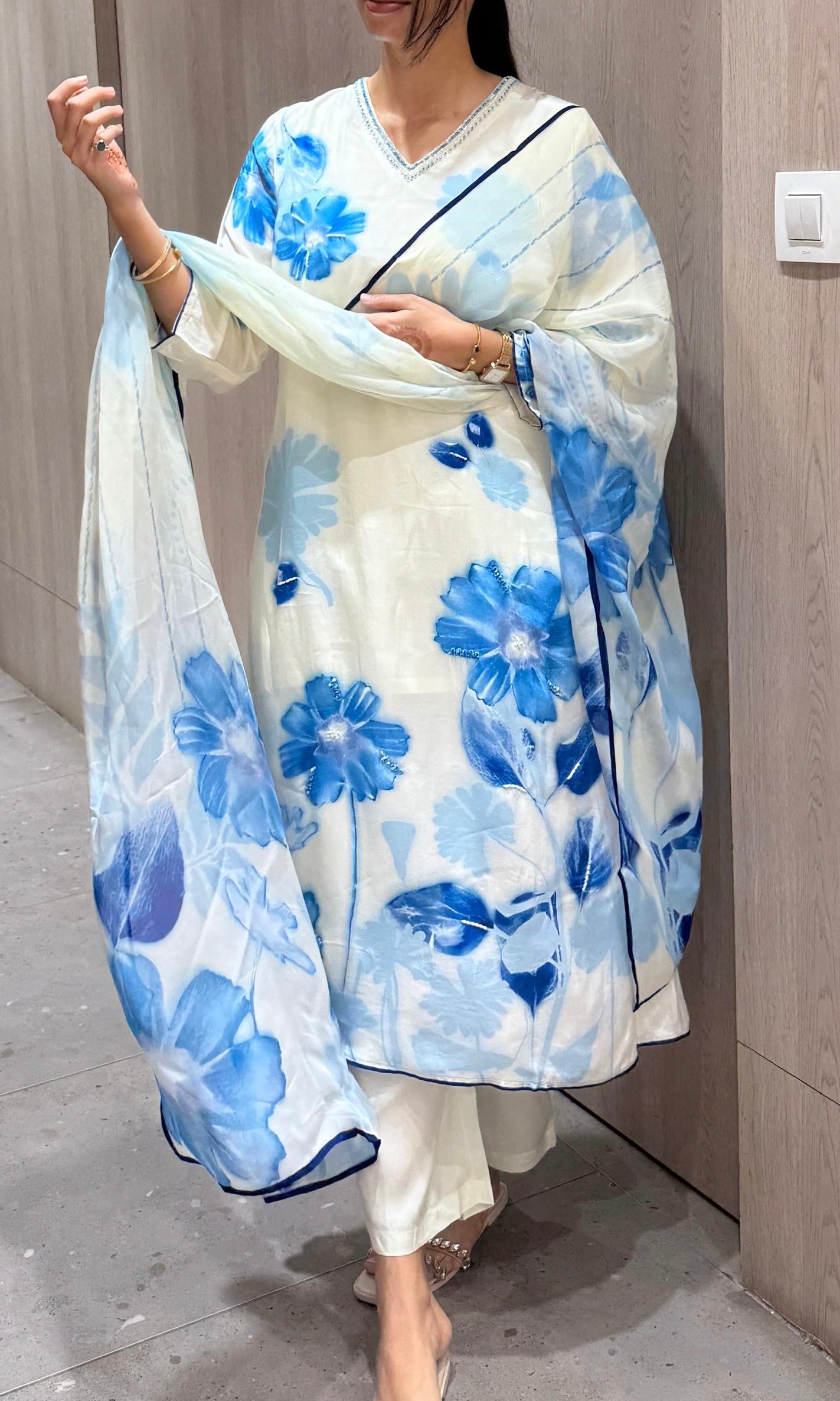 cream floral printed kurta set