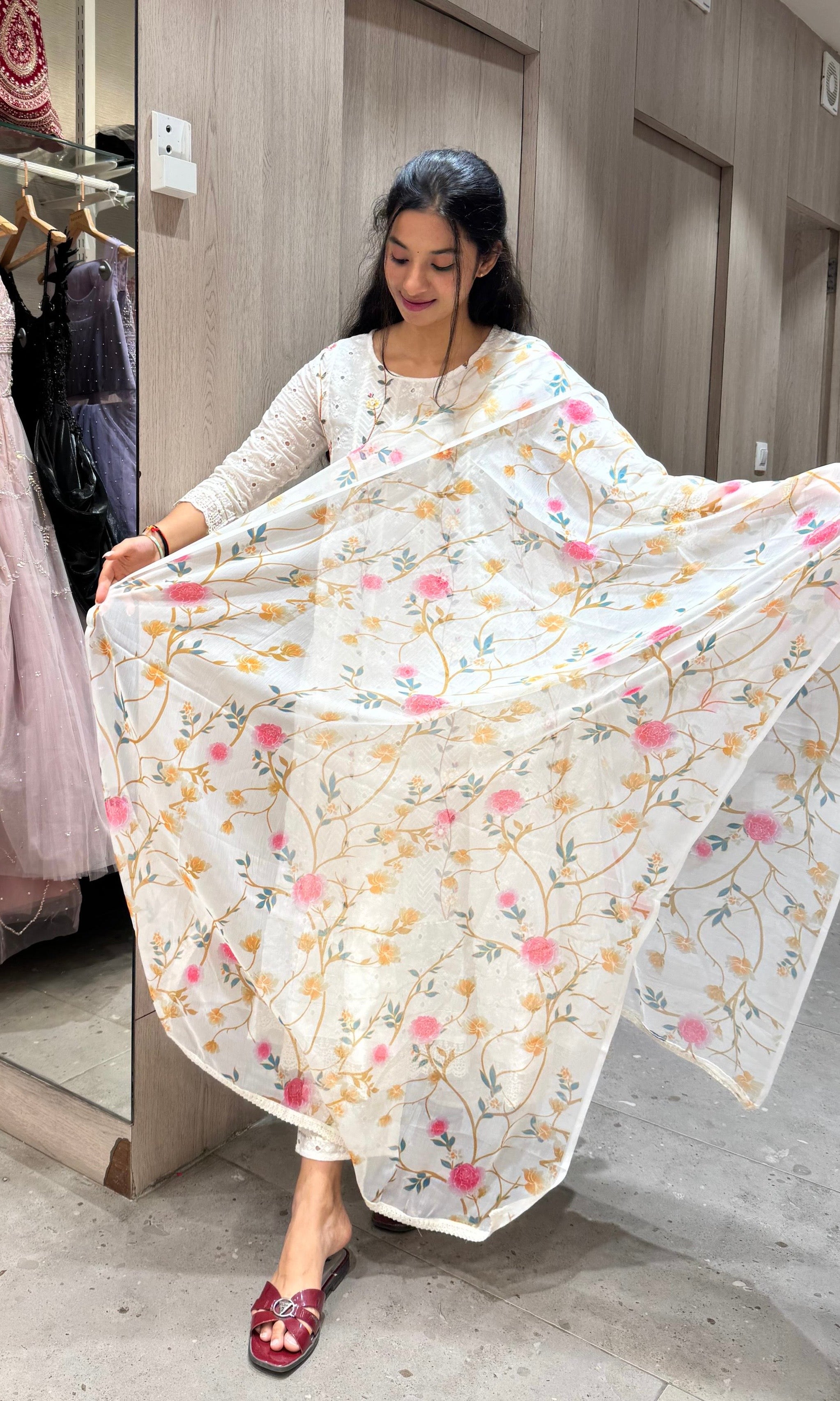 White Floral Embroidery Chikankari Anarkali Set (k222)