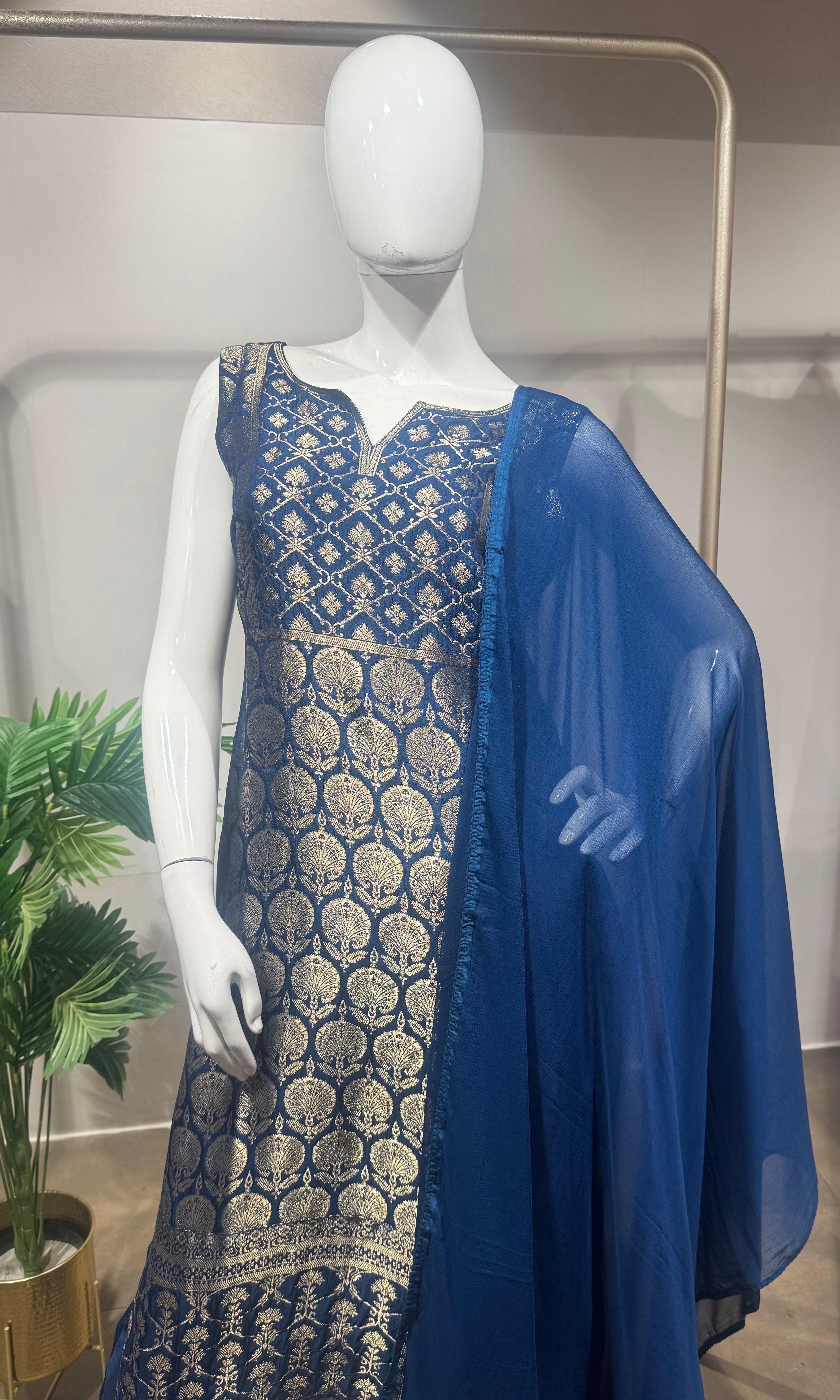 Blue golden banarasi kurta set
