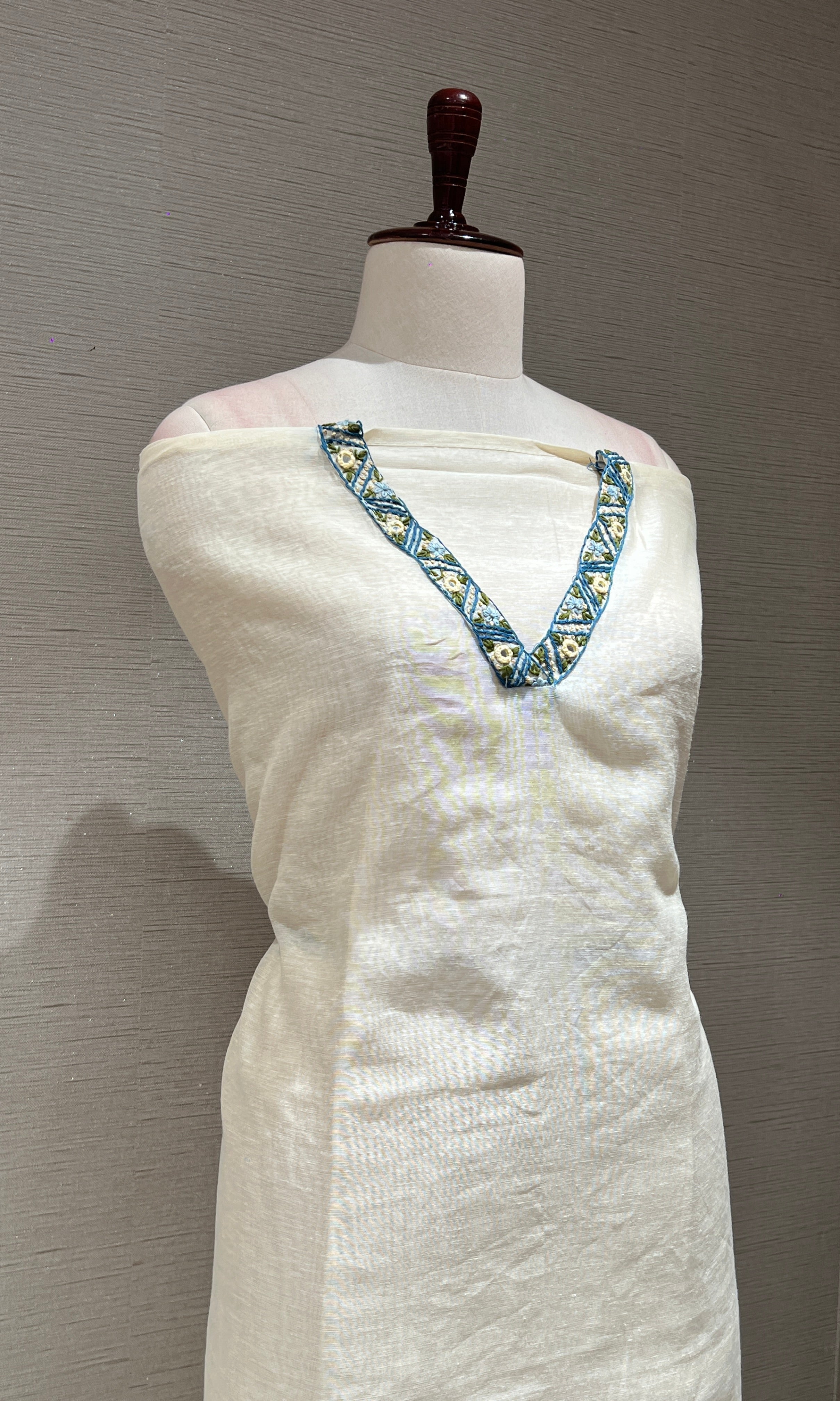 OFF WHITE DRESS MATERIAL