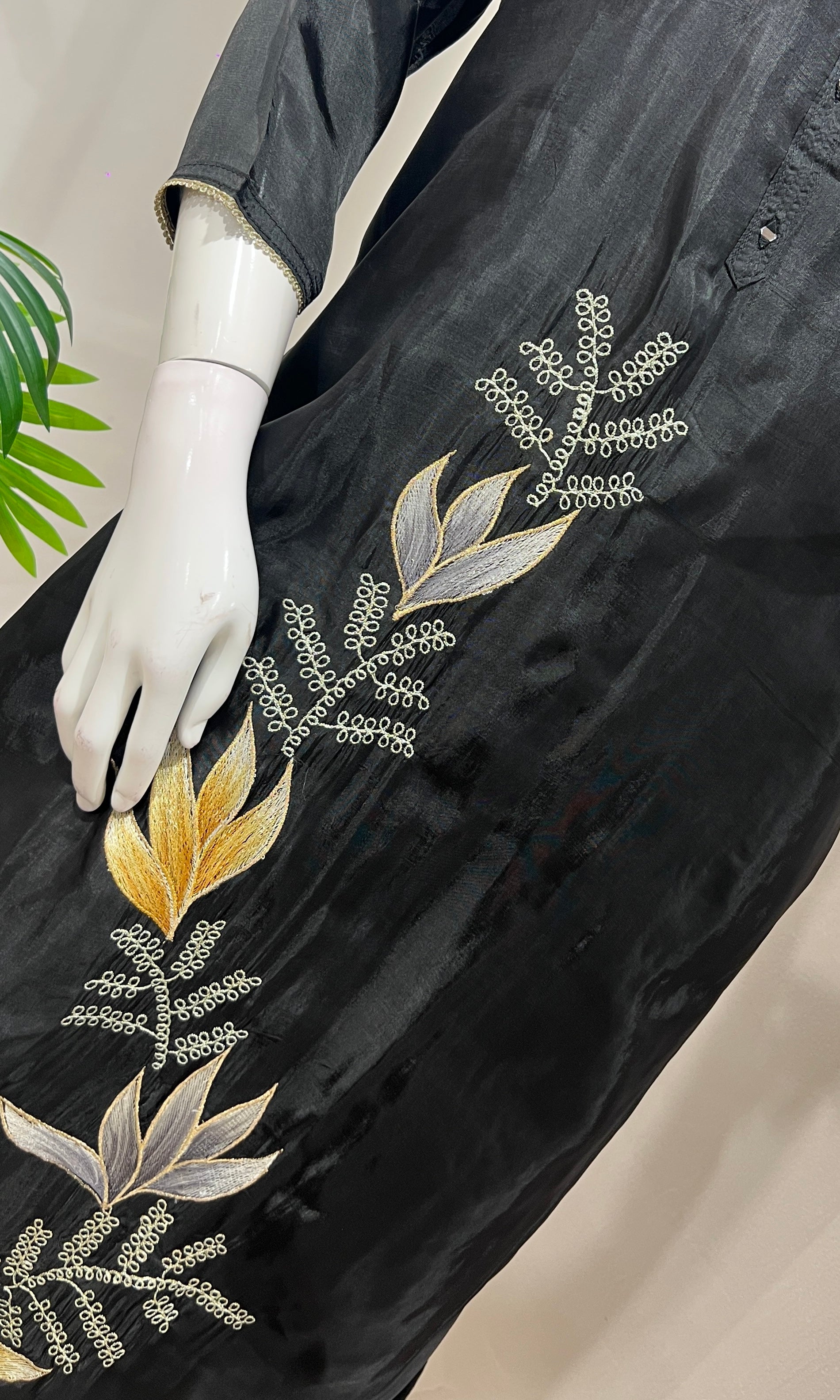 Black ETHNIC FLORAL EMBROIDERED kurta set