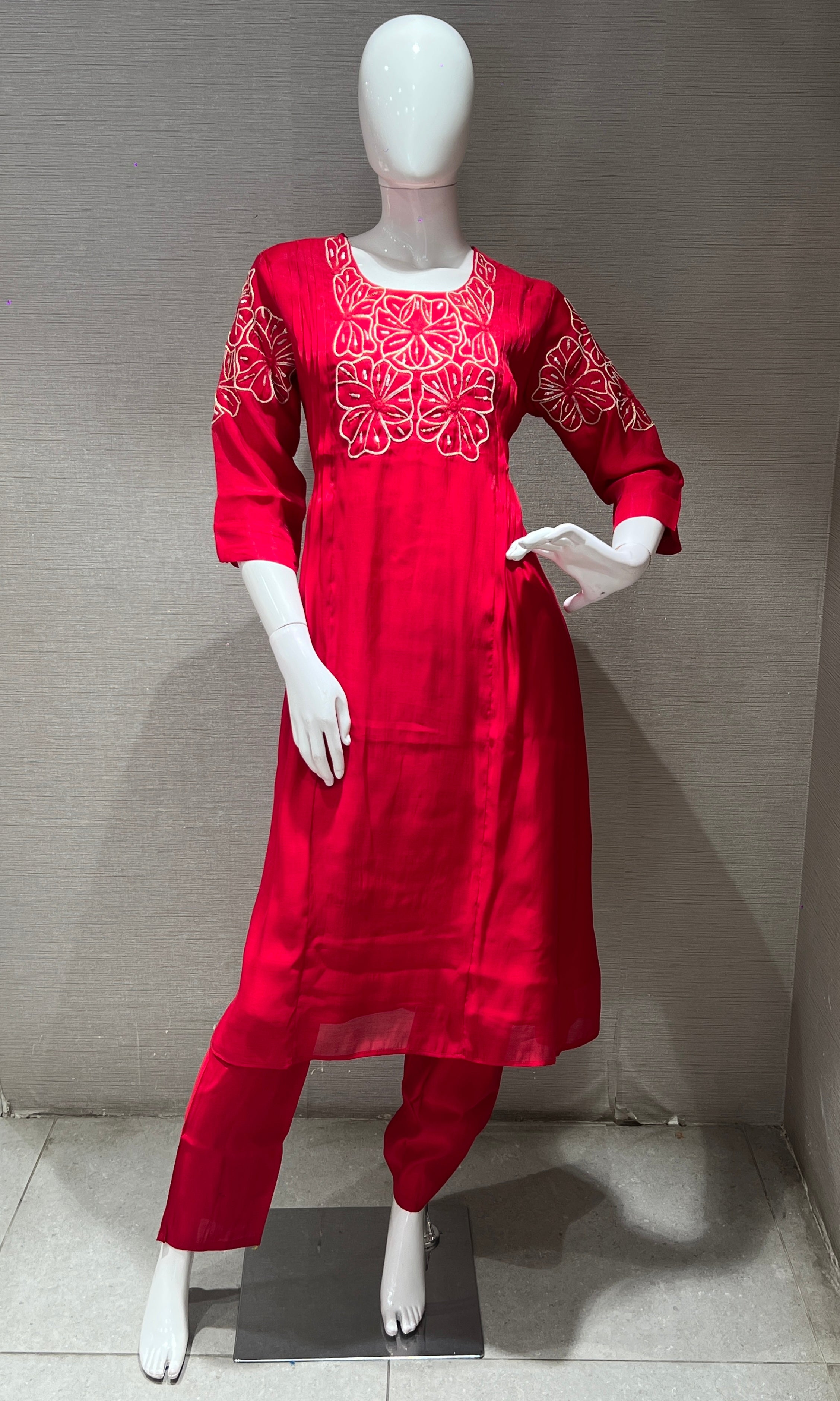 Rani pink FLORAL MUL CHANDERI kurta set