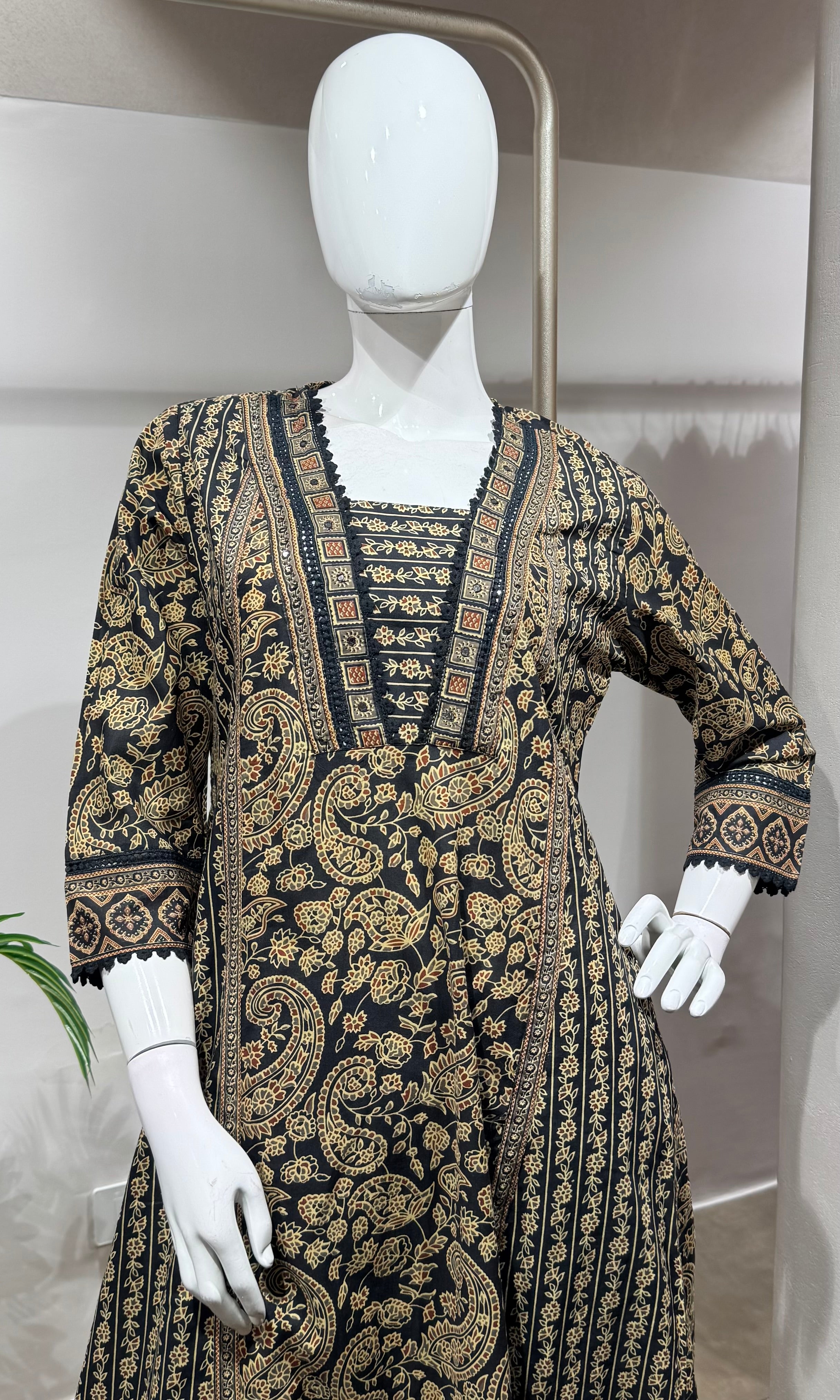 Black golden printed embroidered kurta set