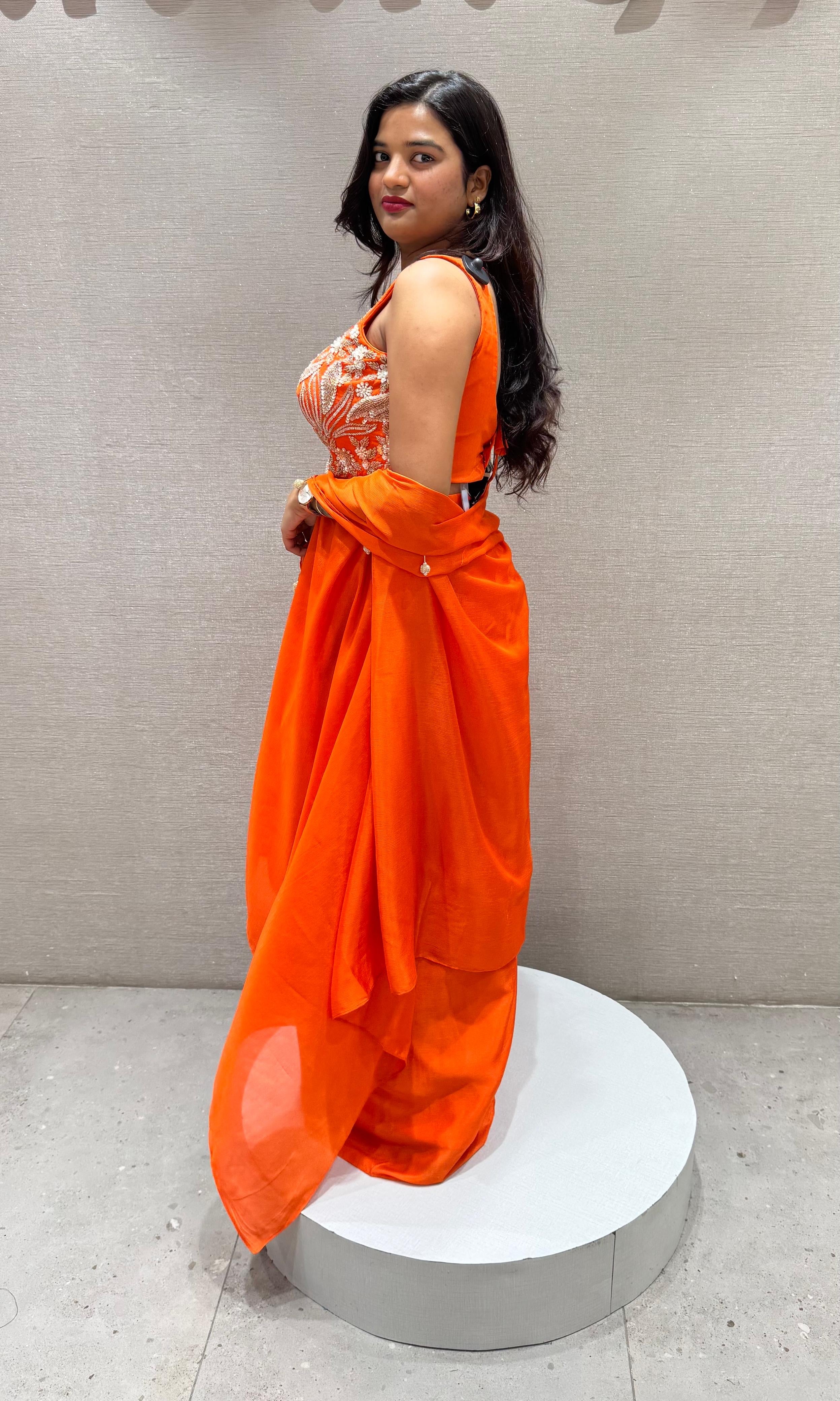 ORANGE EMBROIDERED BLOUSE WITH DRAPE SKIRT&CAPE