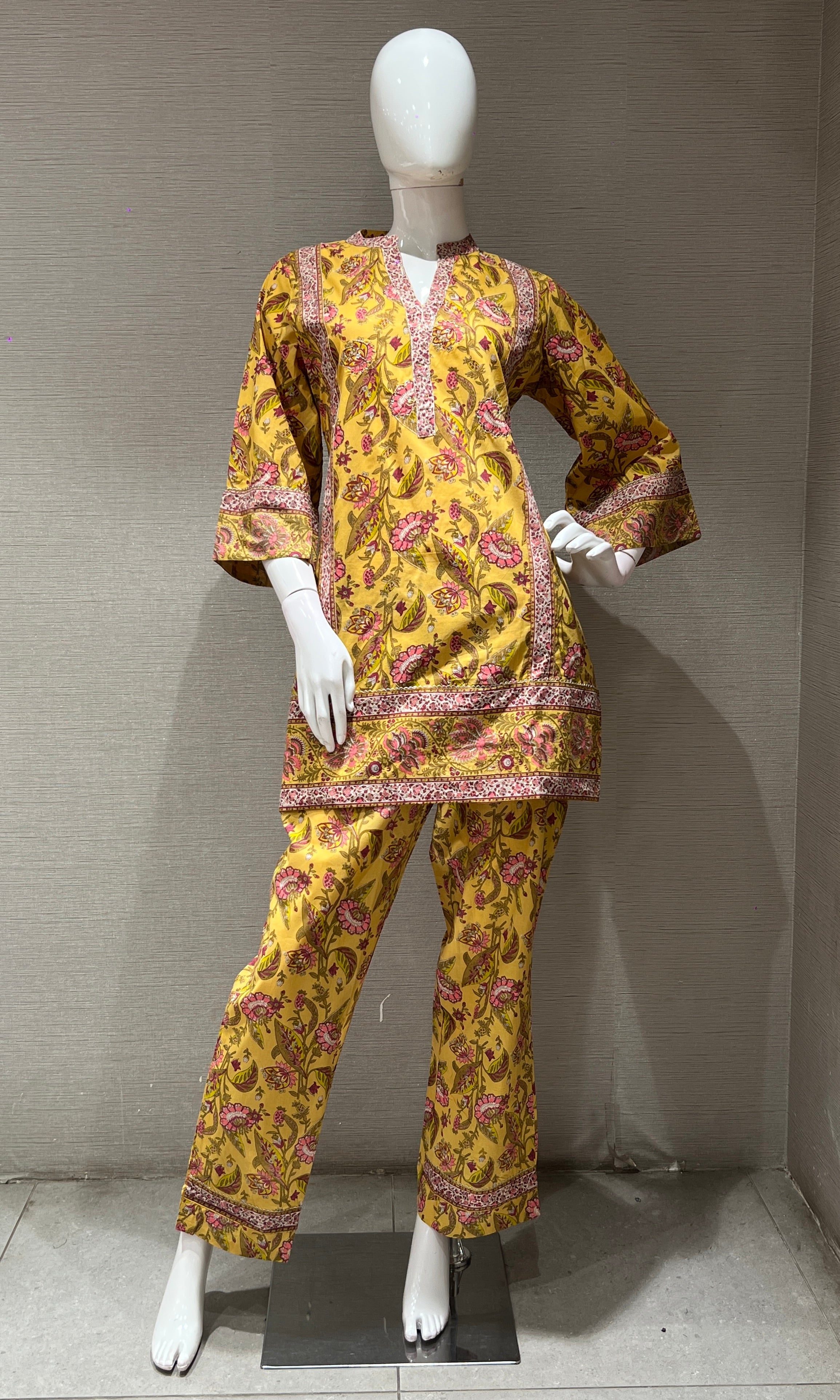 Yellow FLORAL PRINT KURTI WITH BOTTOM