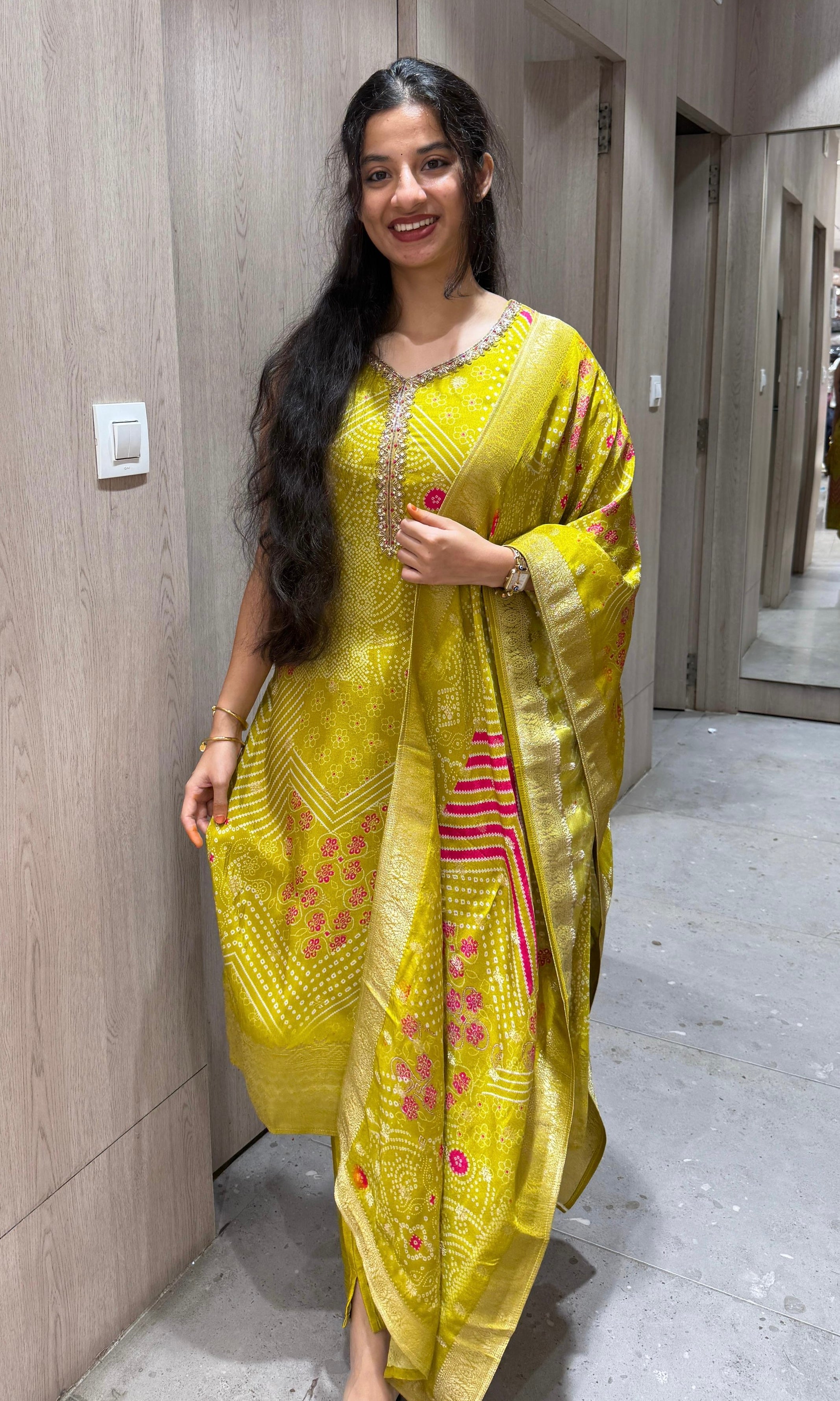Mehendi green embroidered kurta set