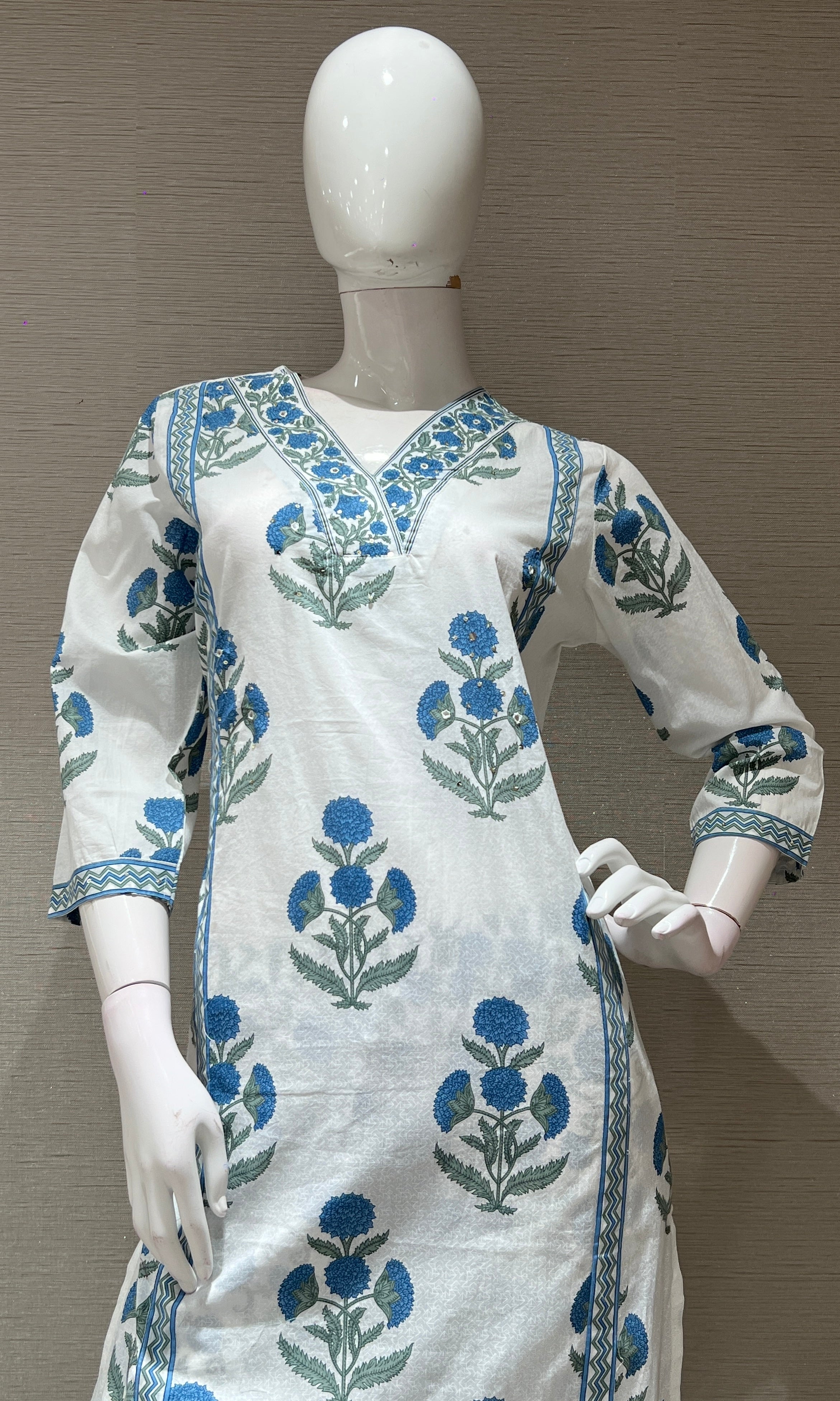Blue FLORAL PRINT kurta set