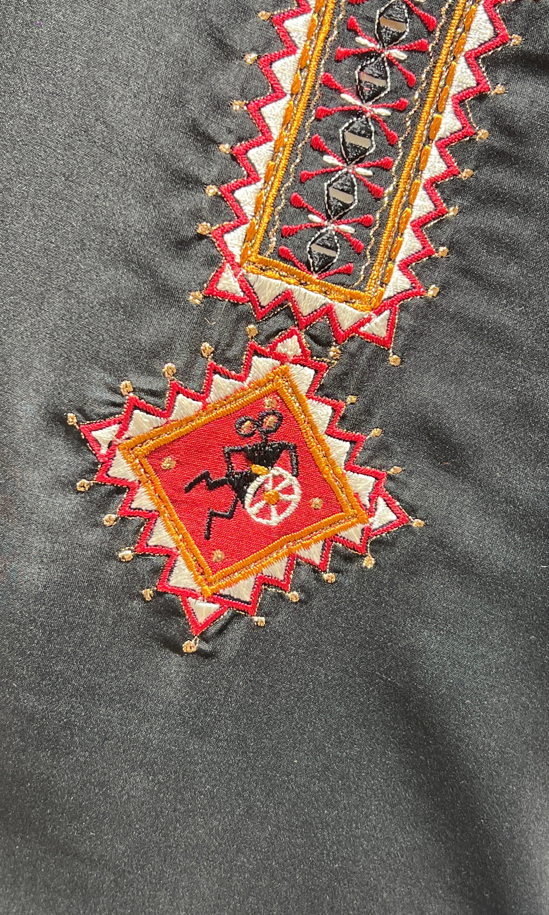 Black kurta set with contrast dupatta