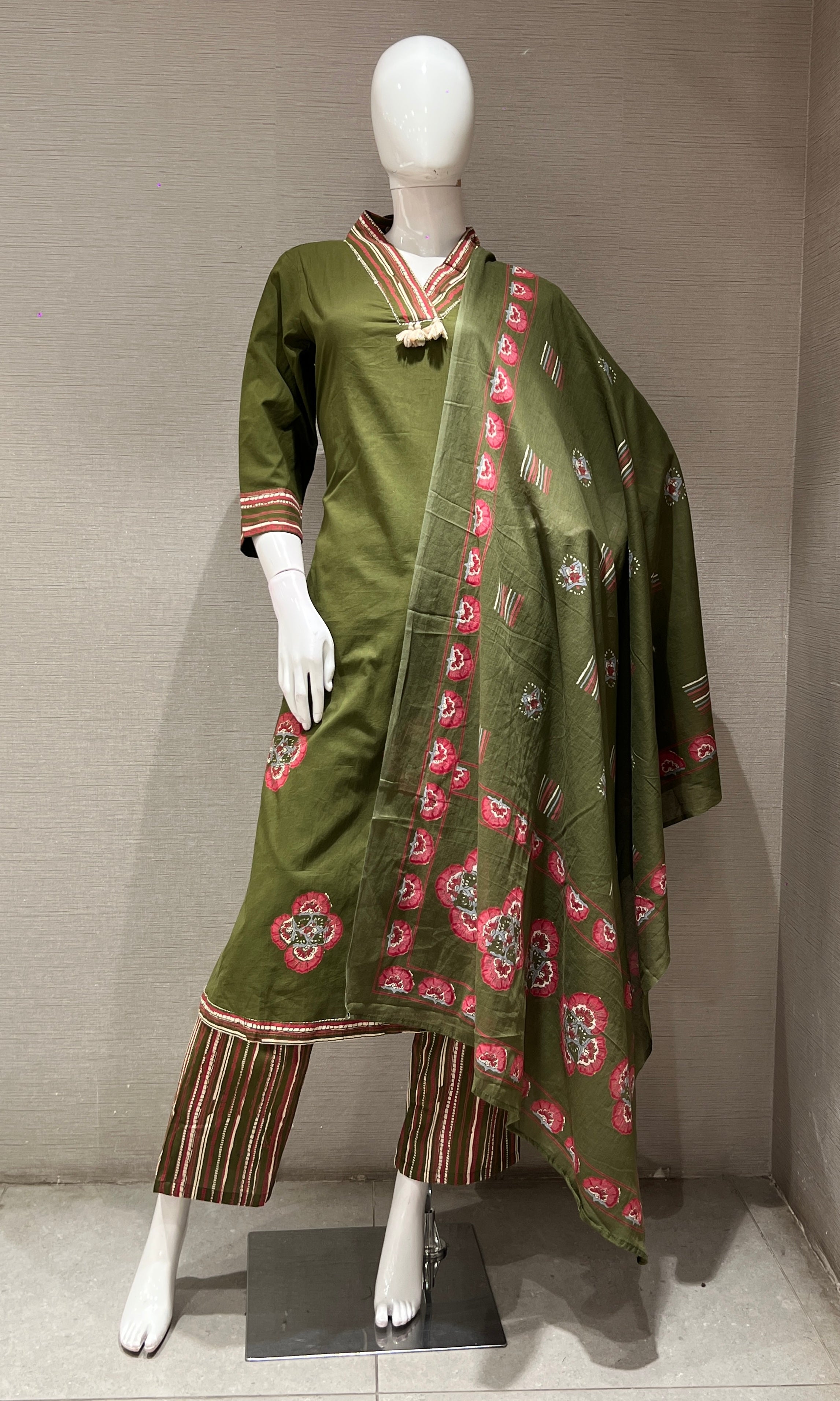 Mehandi green PRINTED KURTA SET