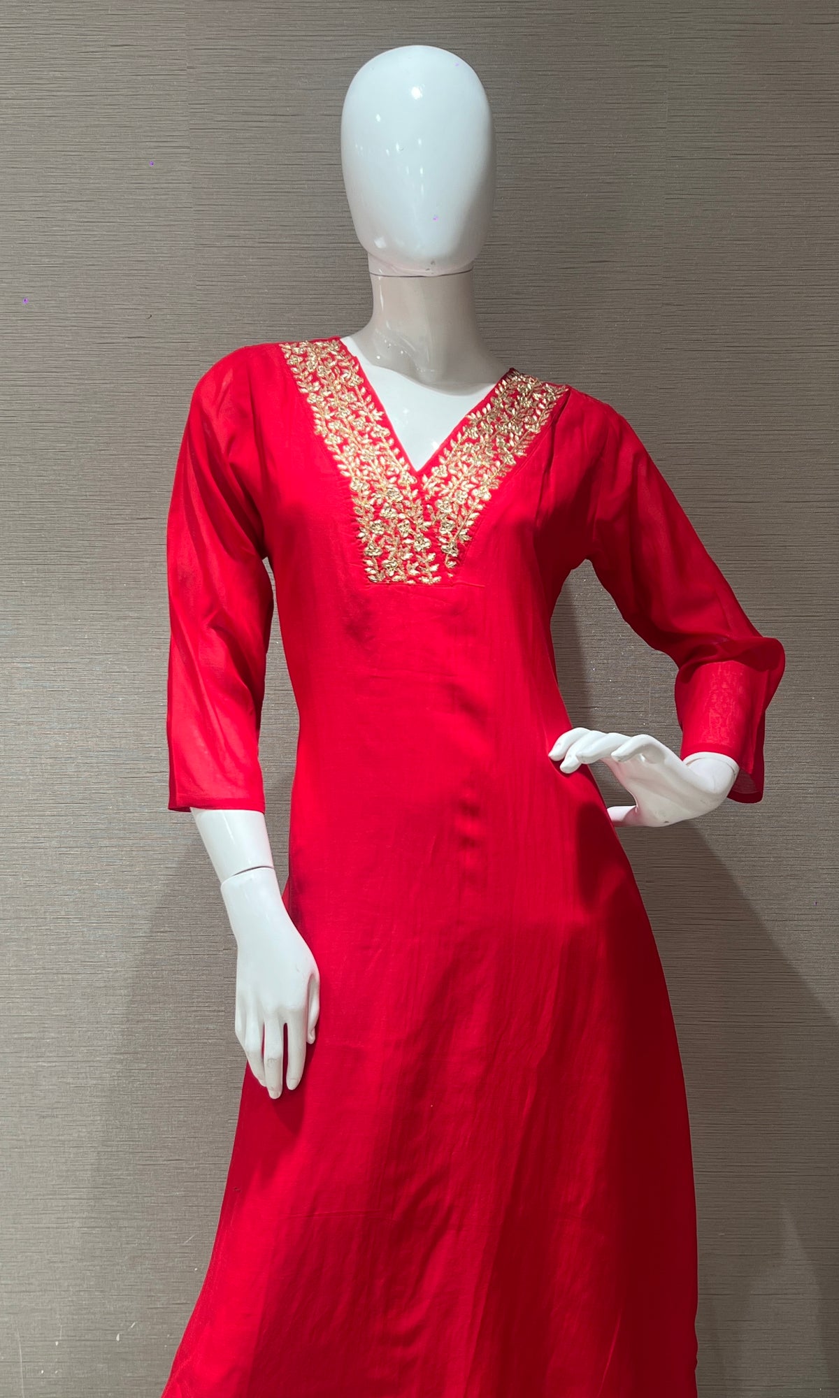 Red Embroidered MUL CHANDERI Kurta Set