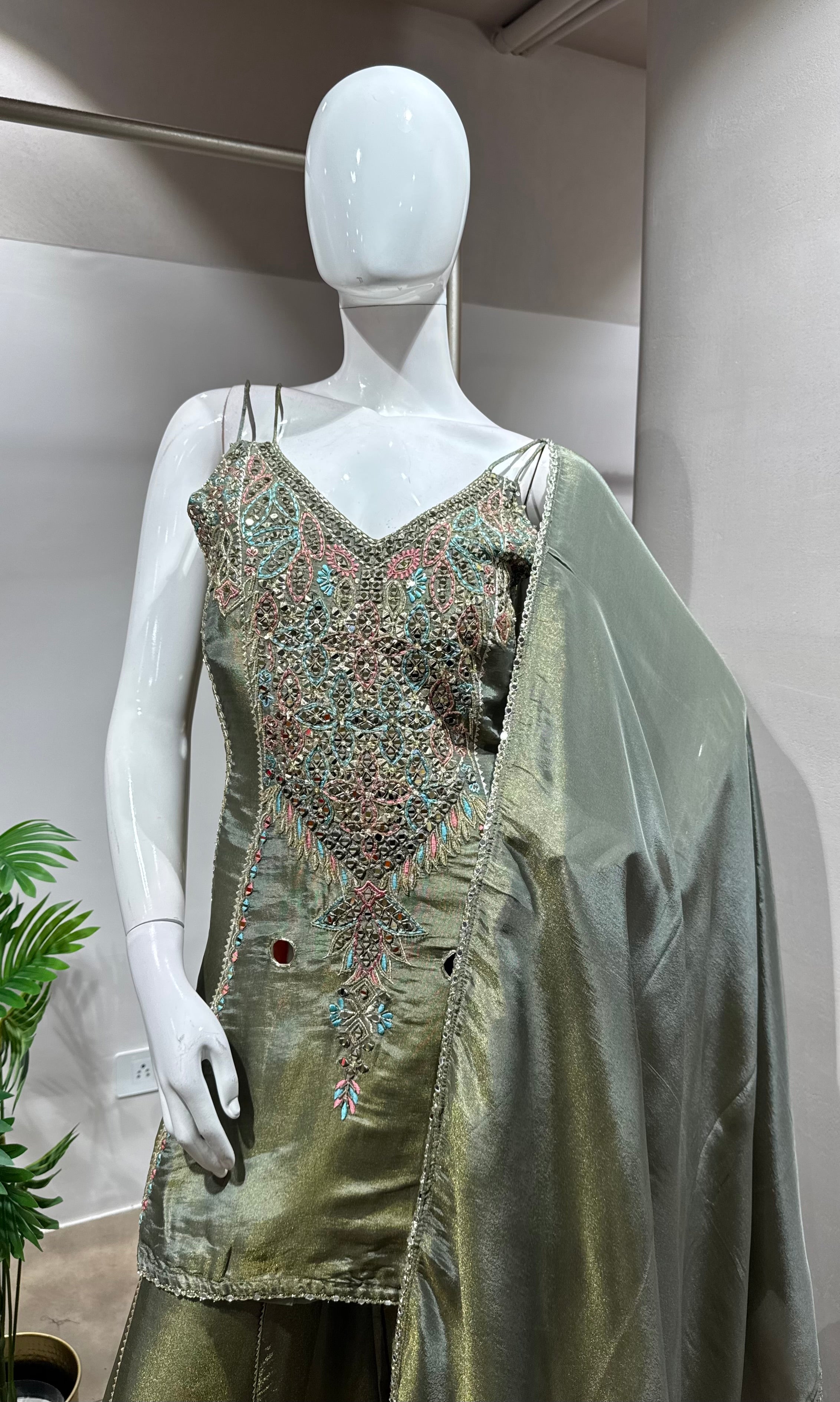 GREEN EMBROIDERED PALAZZO SET