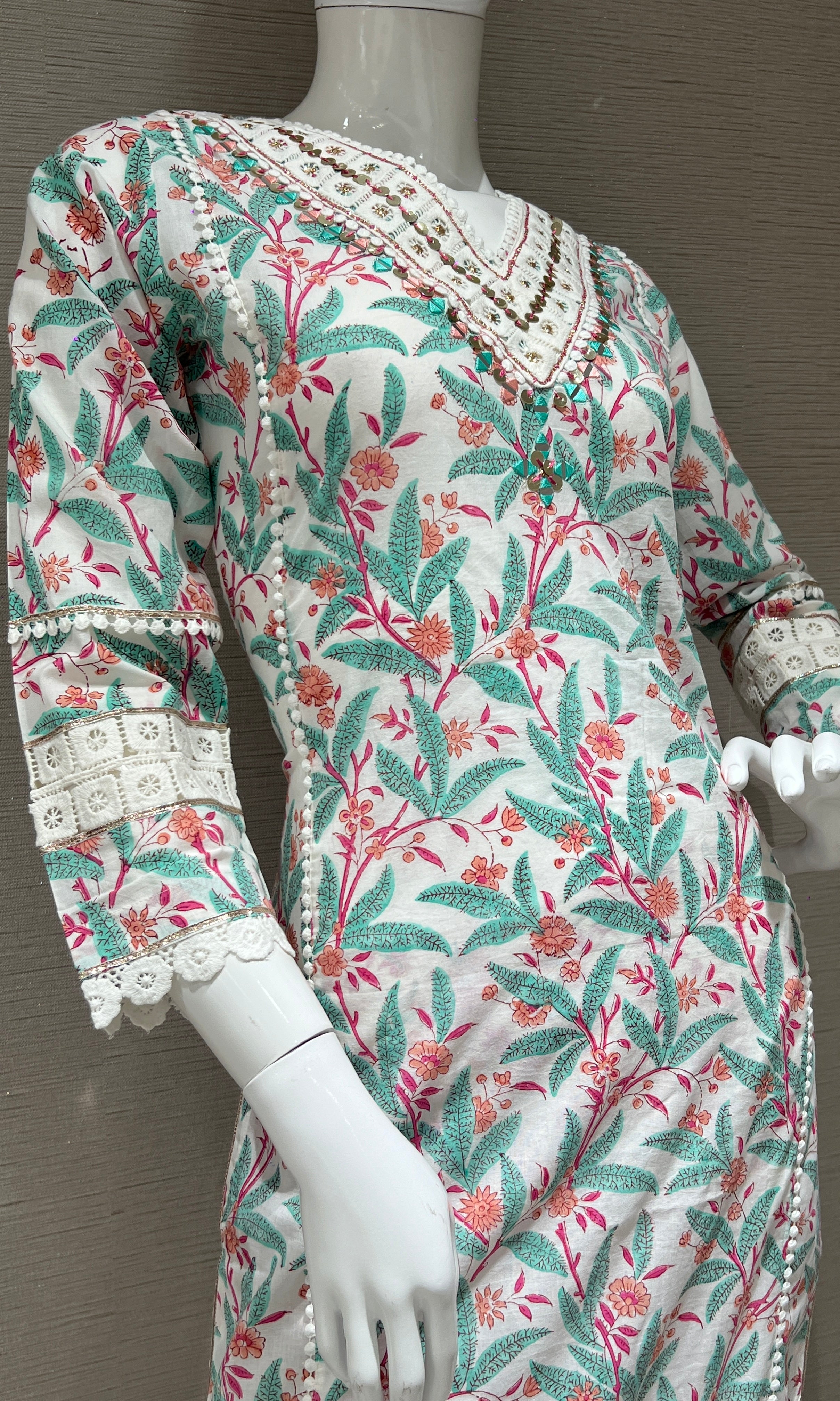 Green cotton Kurta set 3223