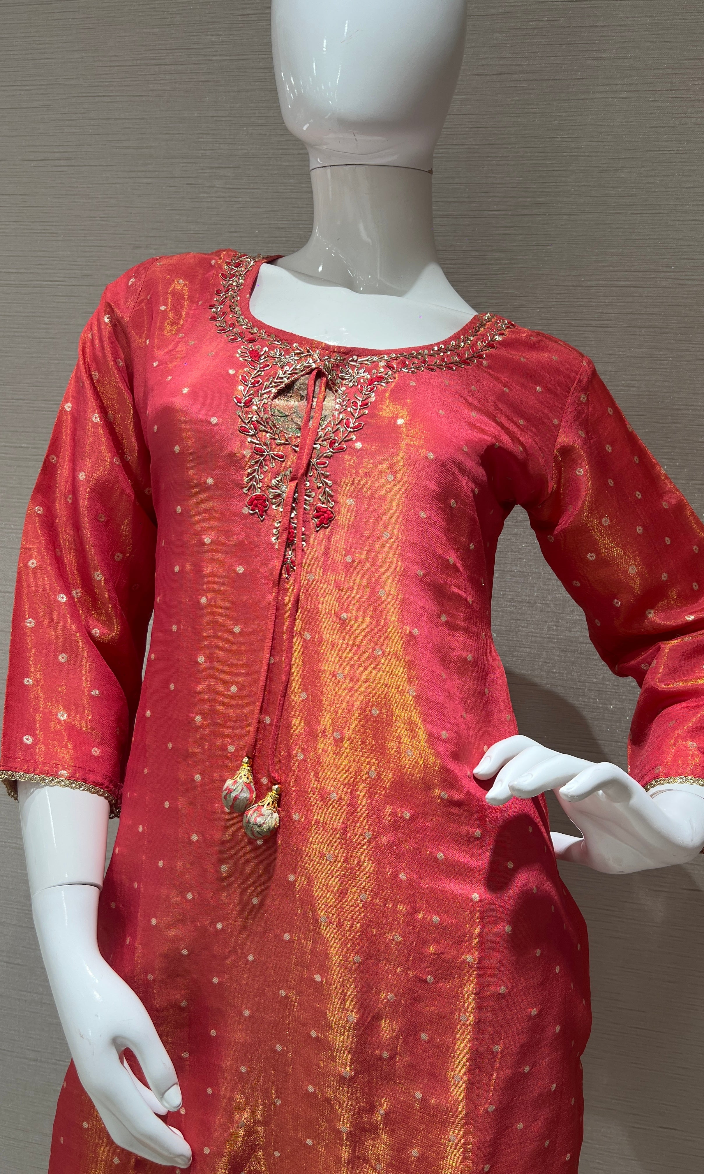 Pink shimmer tissue kurta set
