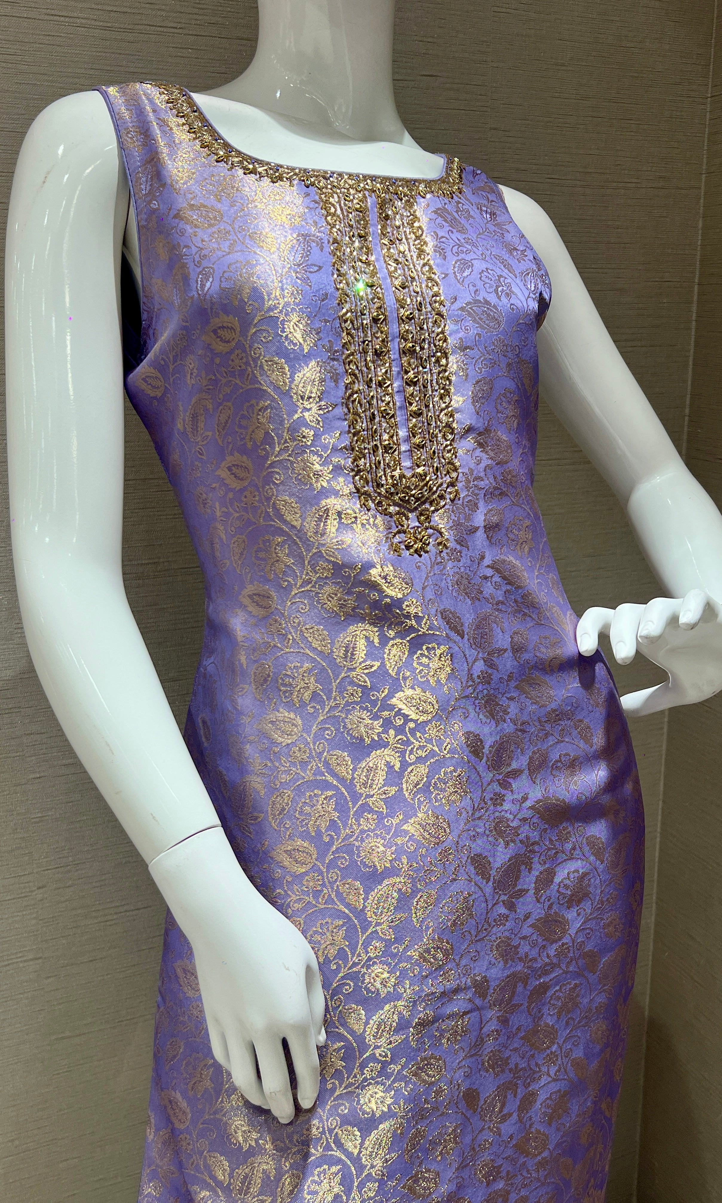 Light purple kurta set with banarasi dupatta