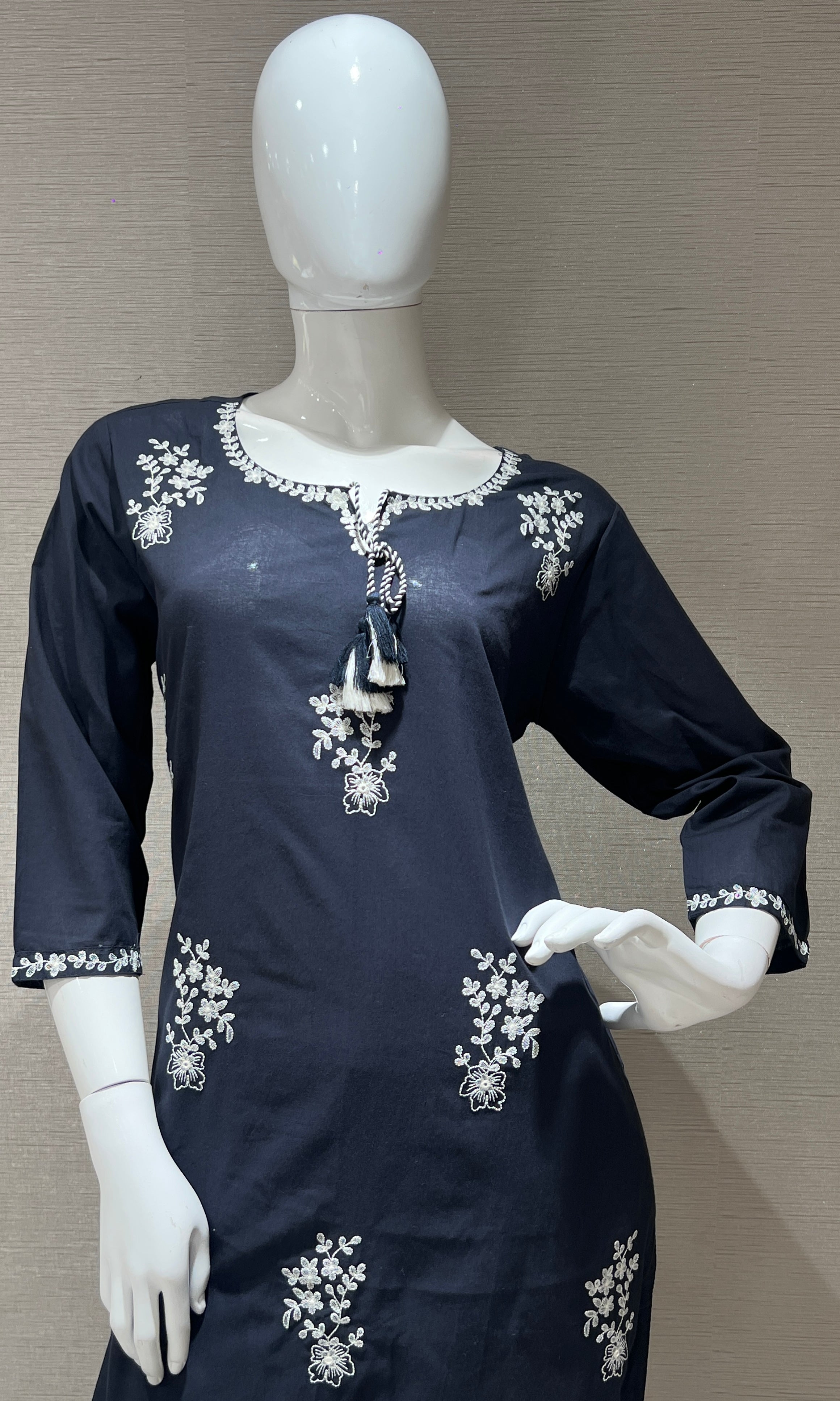 Navy blue Floral Embroidered Kurta Set