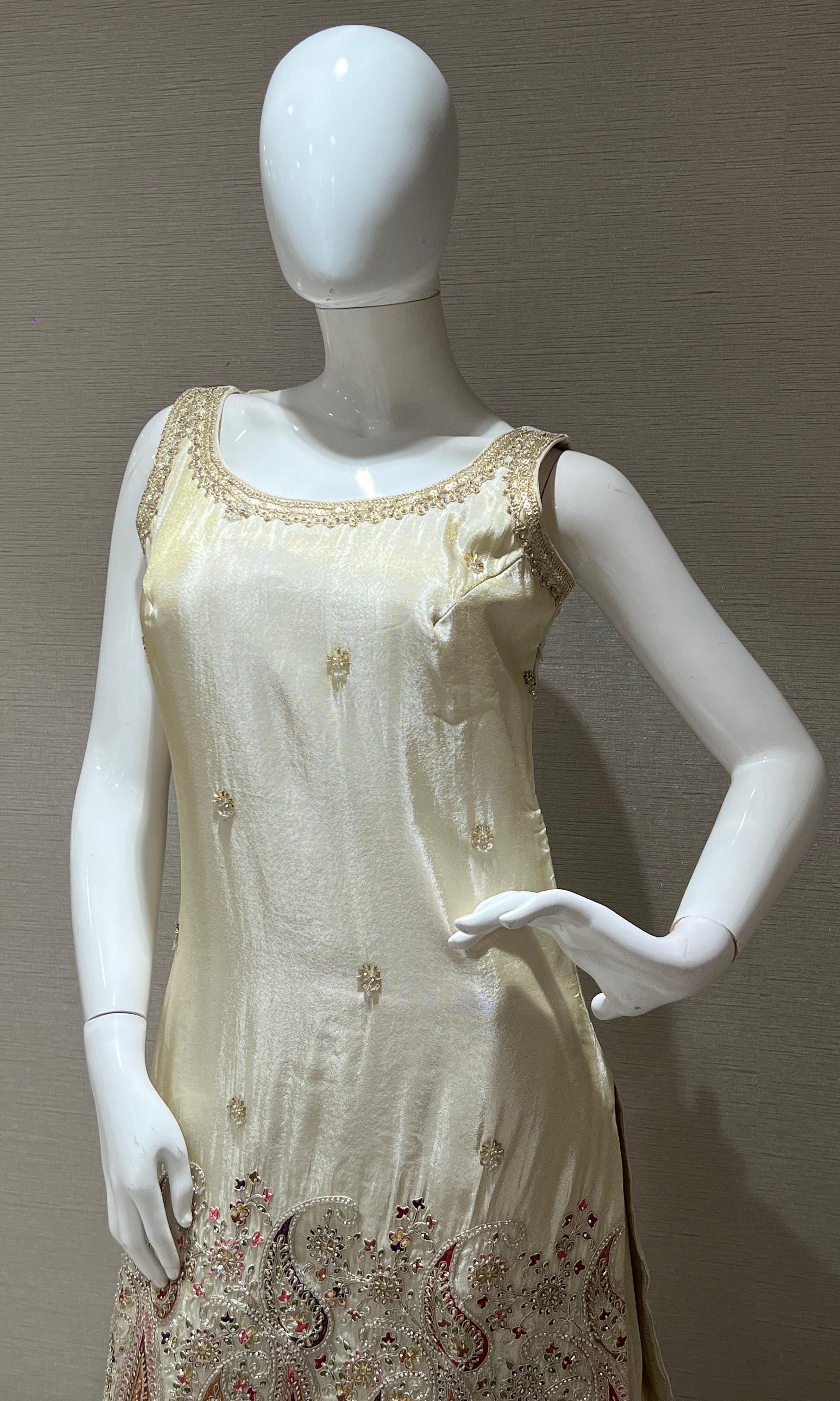 Ivory white shimmer tissue palazzo