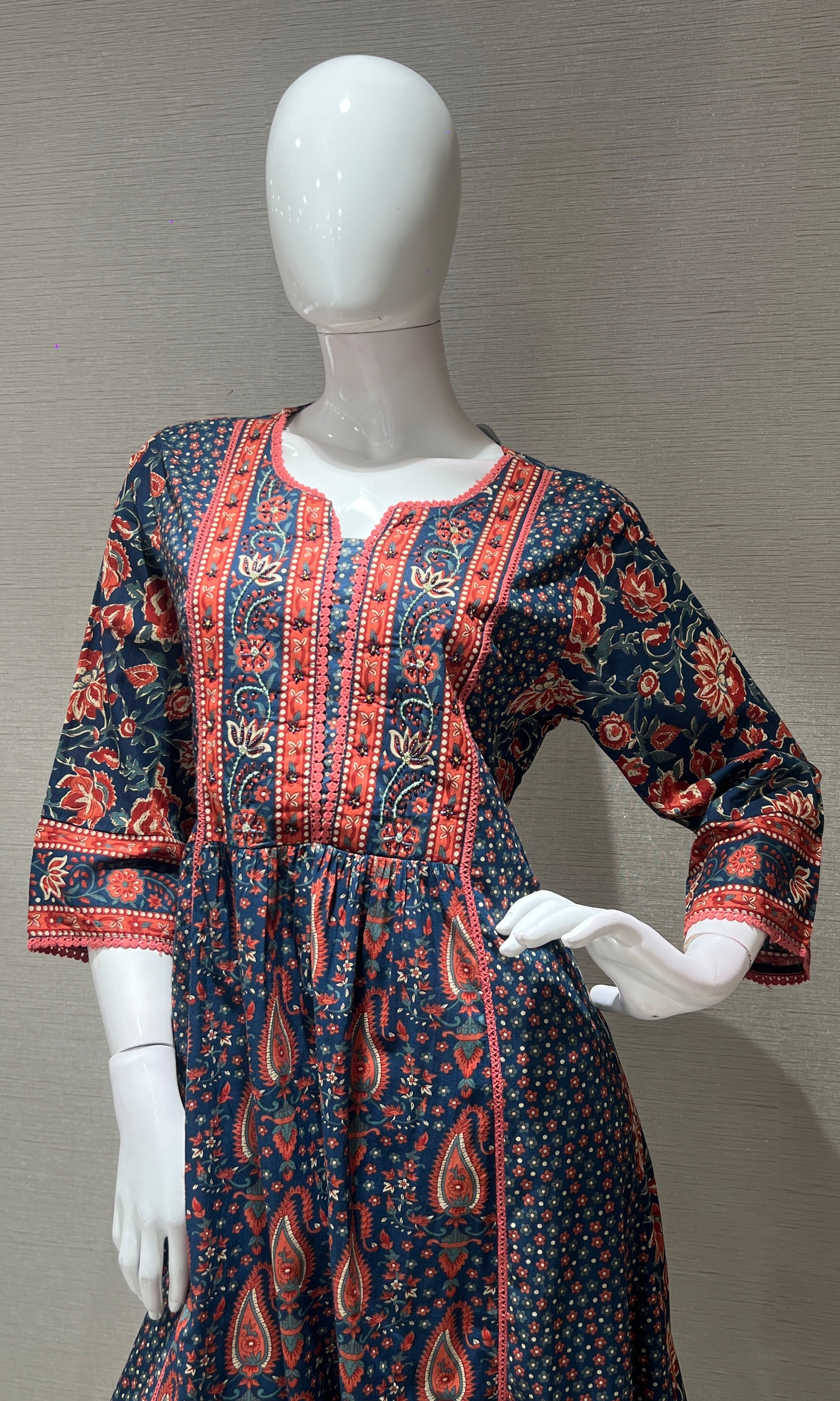 Navi blue Floral Kurta Set with Dupatta