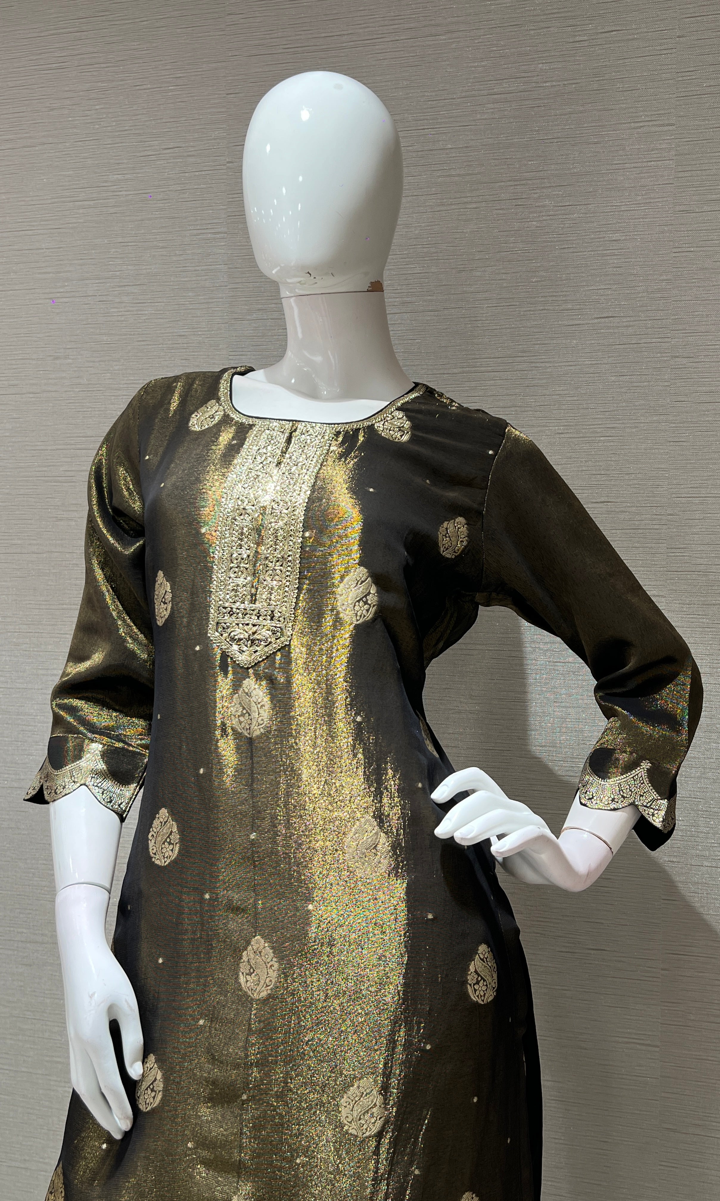 B golden kurta set with palazzo pants