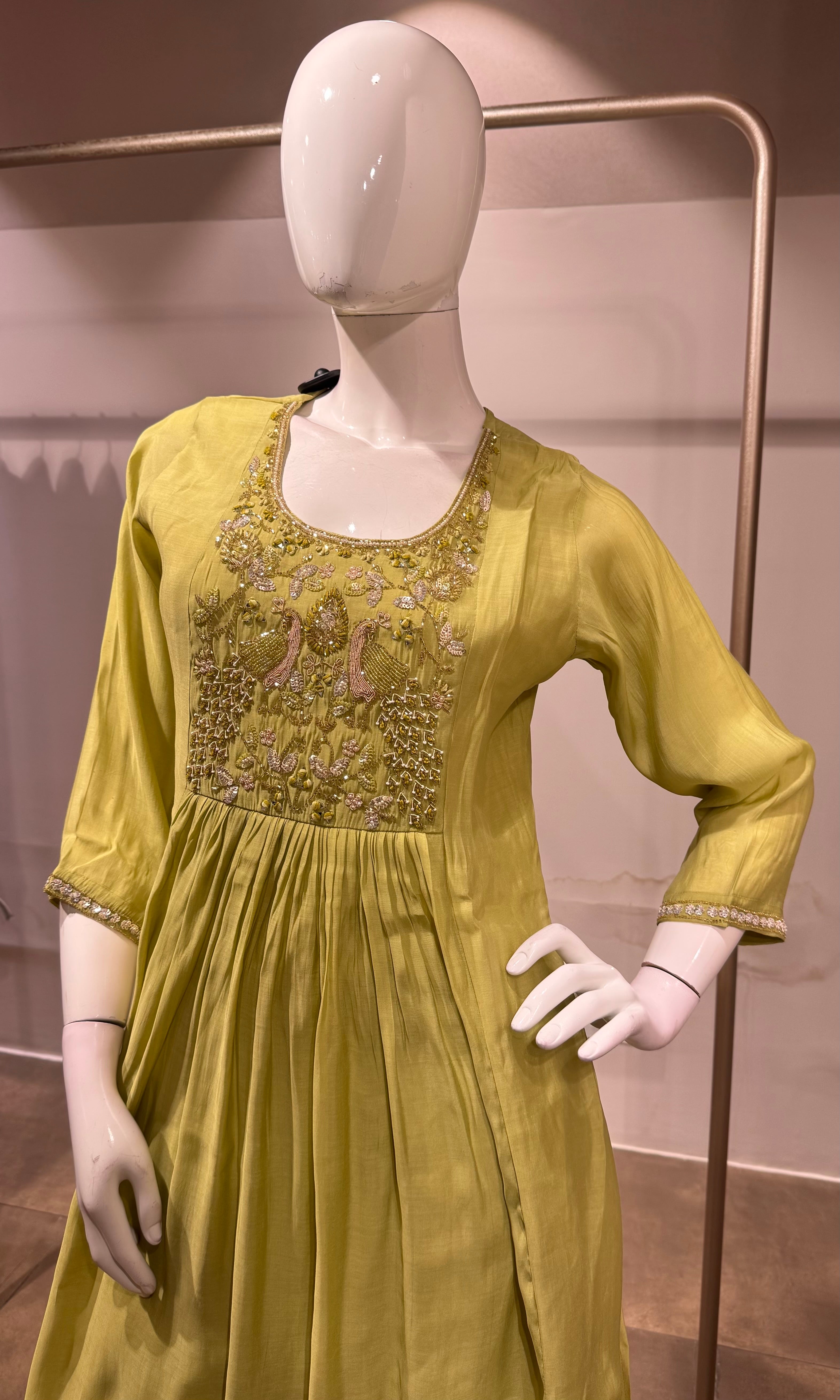 Green Embroidered Silk Blend Kurta Pant Set