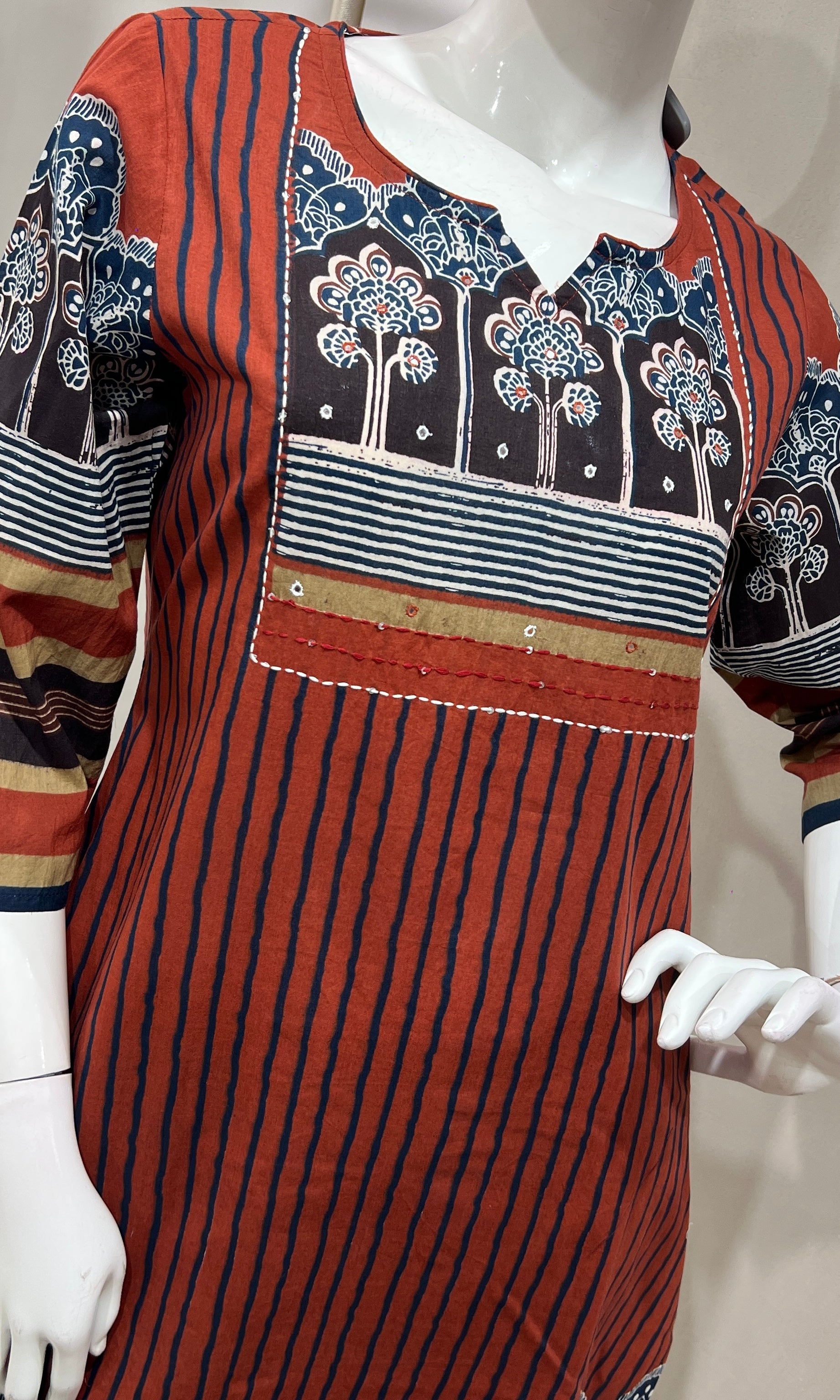 Red ETHNIC PRINTED kurta set