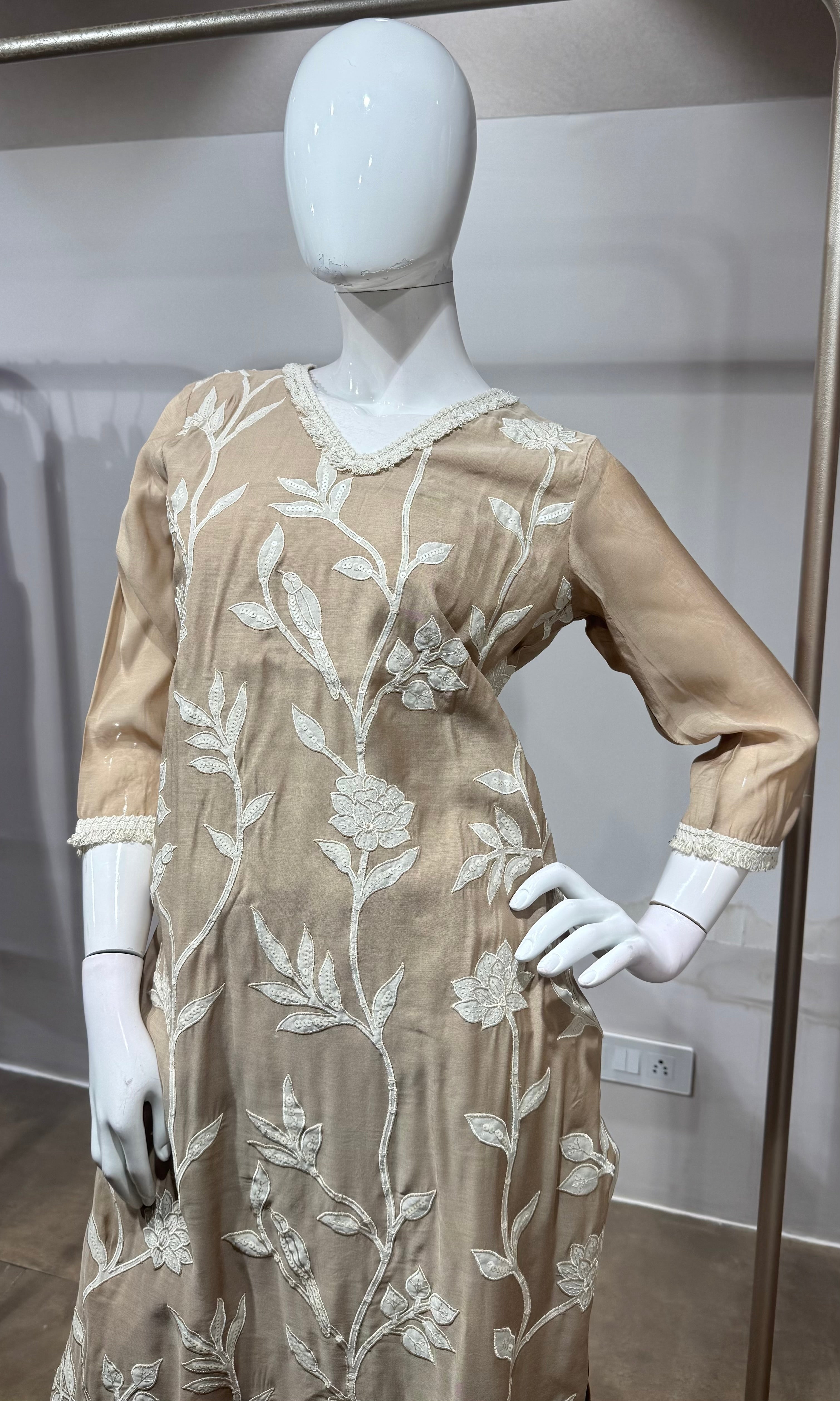 Beige floral thread embroidered kurta set
