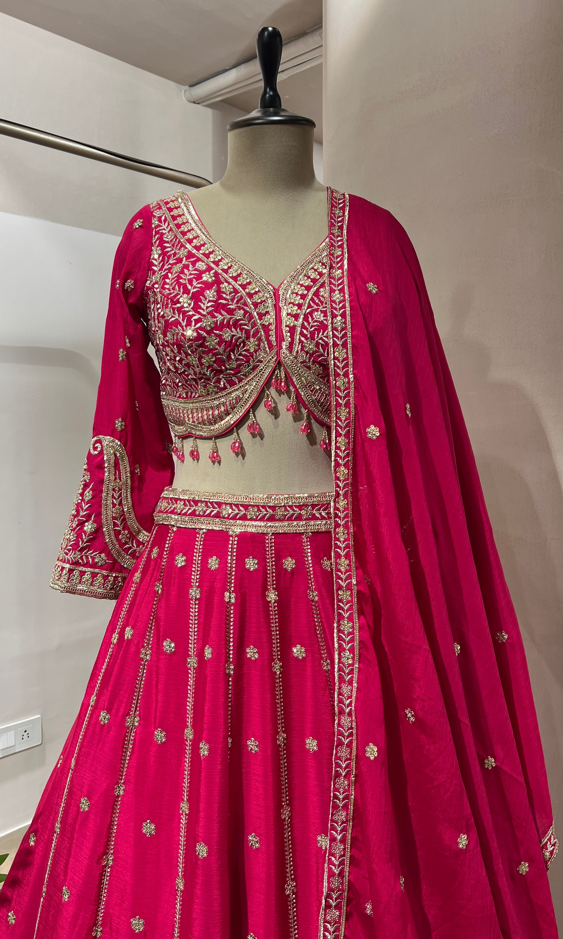 RANI GOLDEN ETHNIC LEHENGA