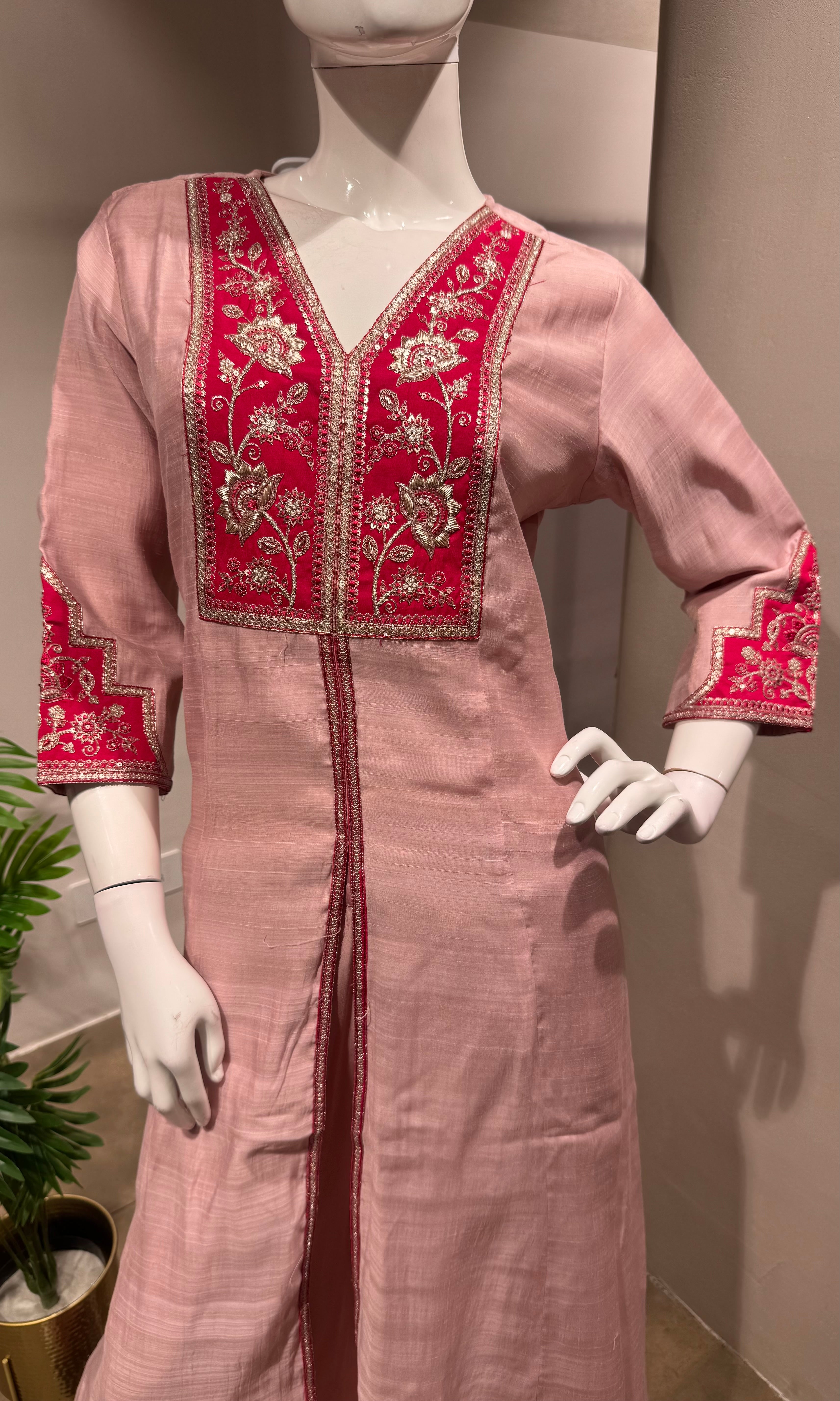 PINK EMBROIDERED FRONT SLIT KURTA SET