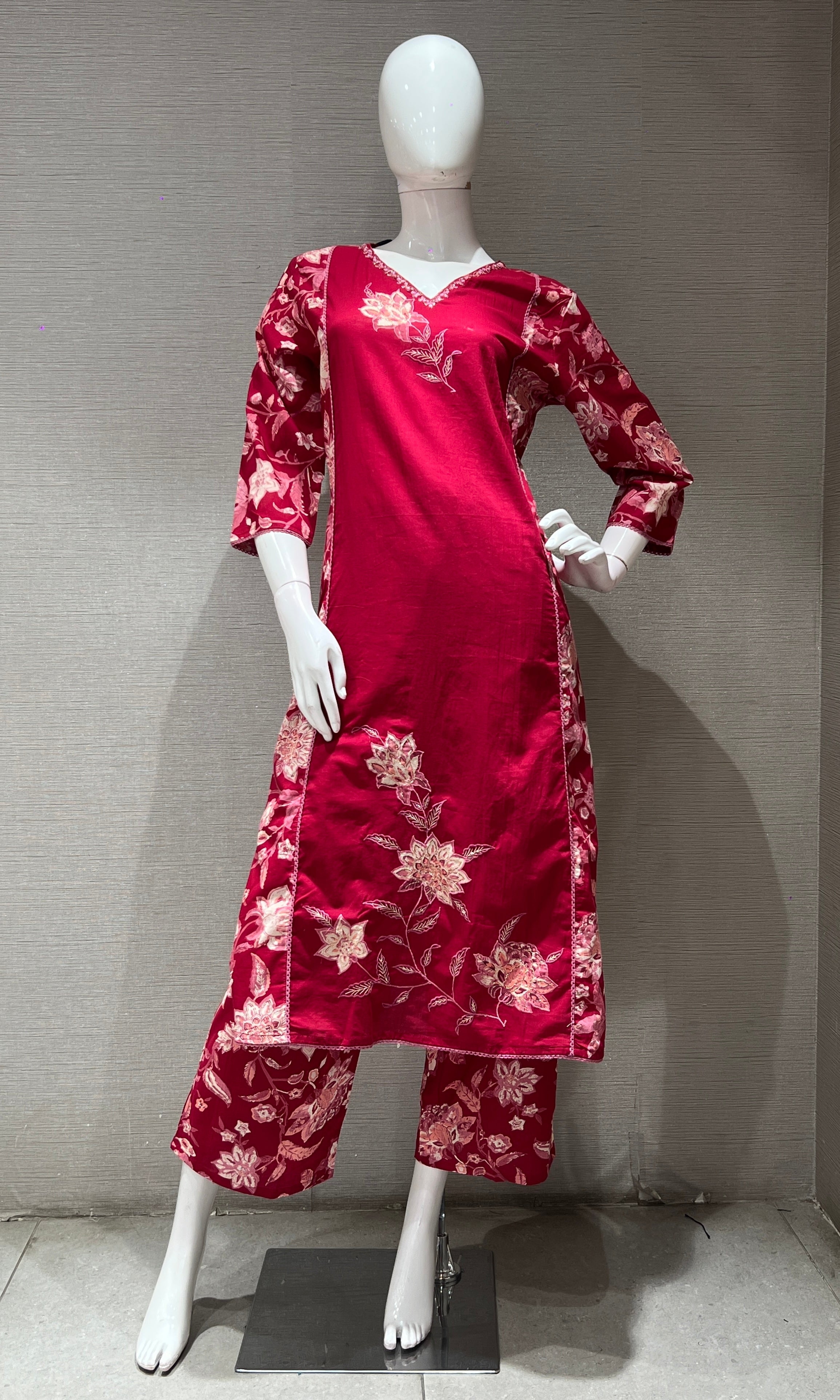 Rani pink FLORAL PRINT kurta set