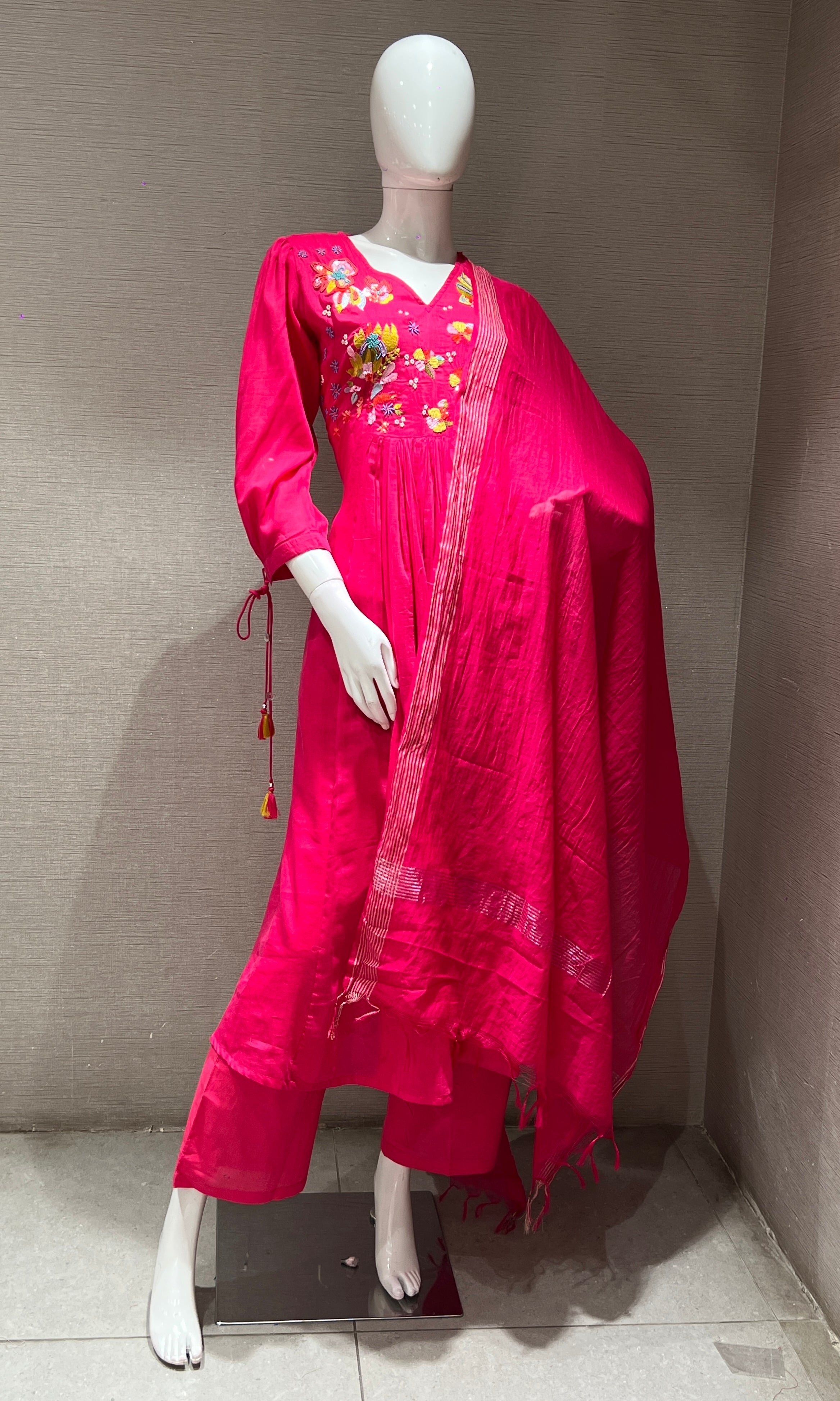 Pink FLORAL MUL CHANDERI kurta set