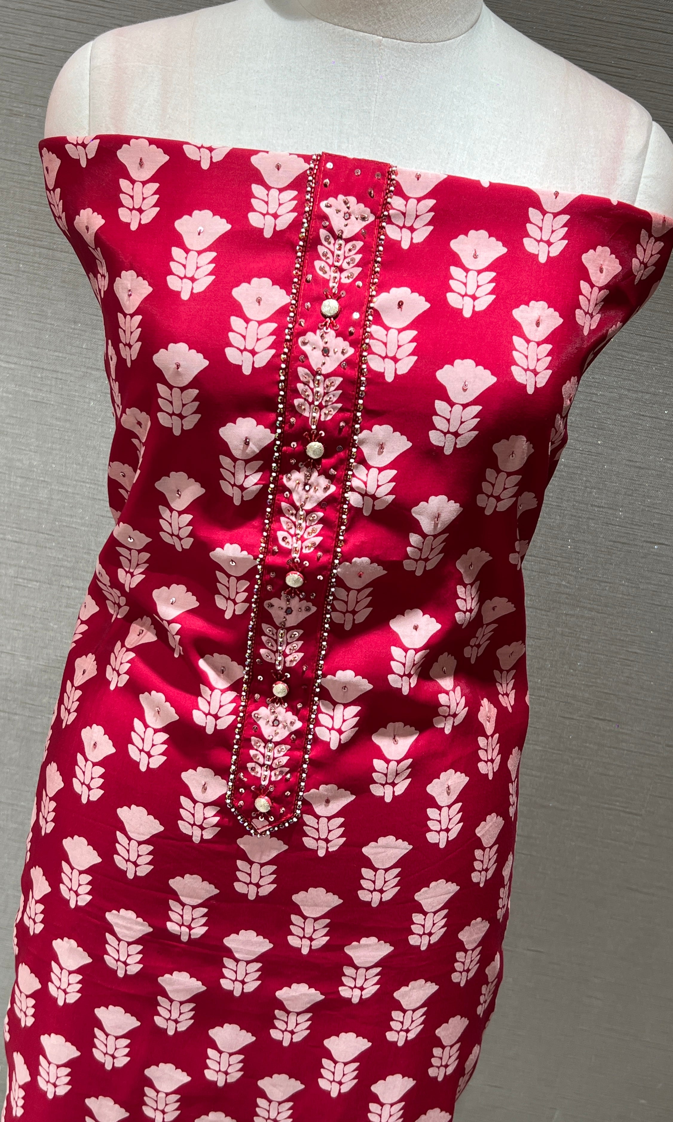 MAROON FLORAL PRINT DRESS MATERIAL