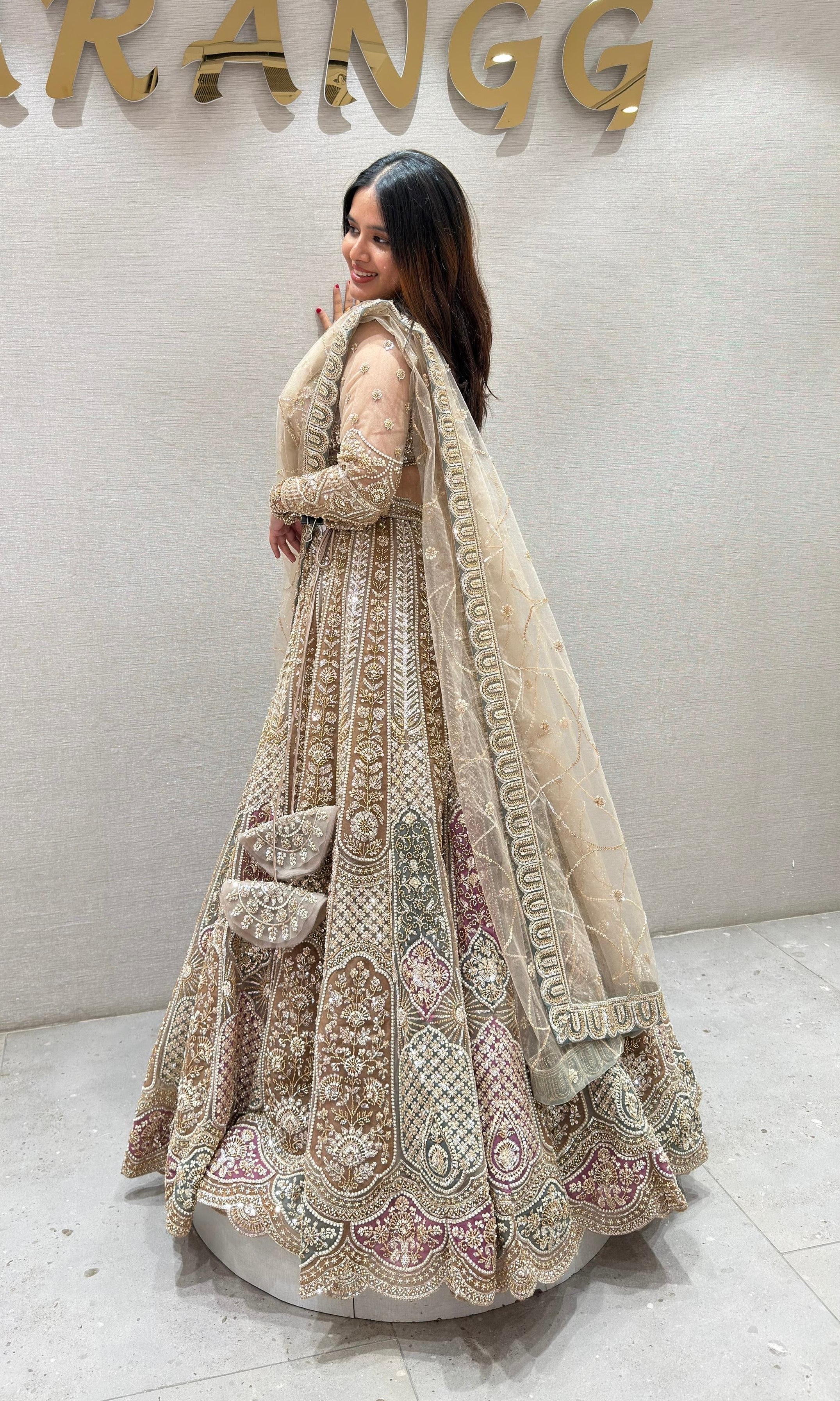 BEAGH GOLDEN HEAVY EMBROIDERED Lehenga