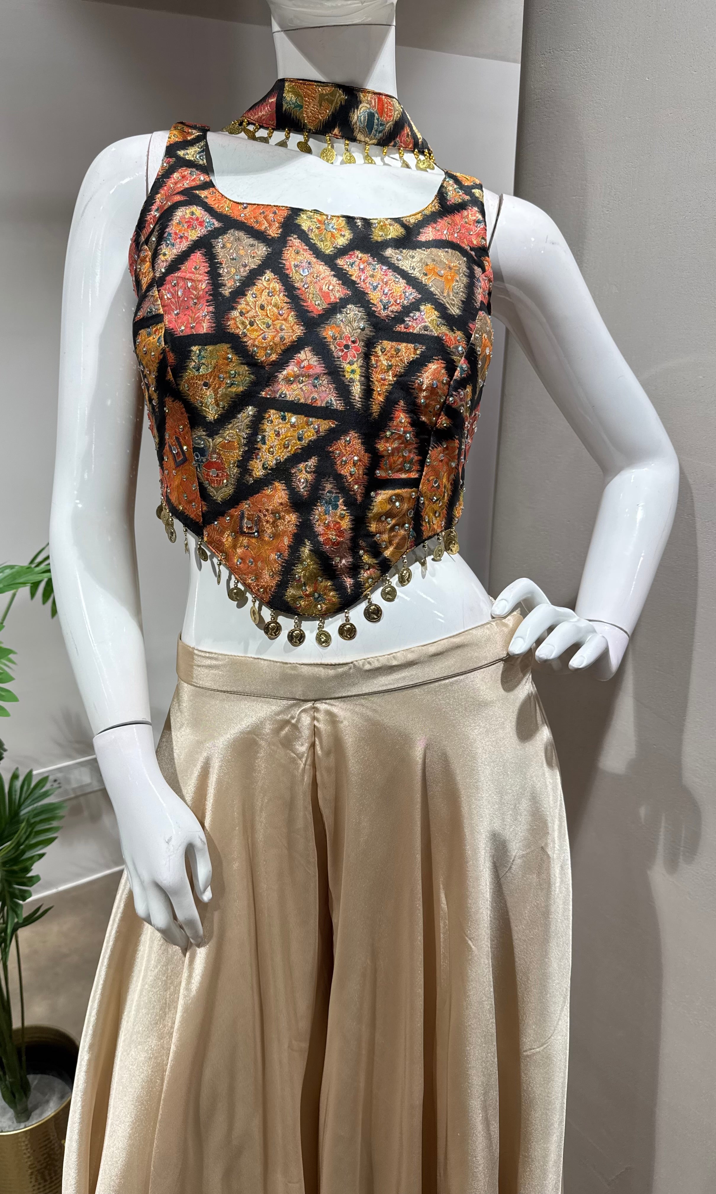 BLACK ELEGANT FLORAL TOP WITH PALAZZO SET