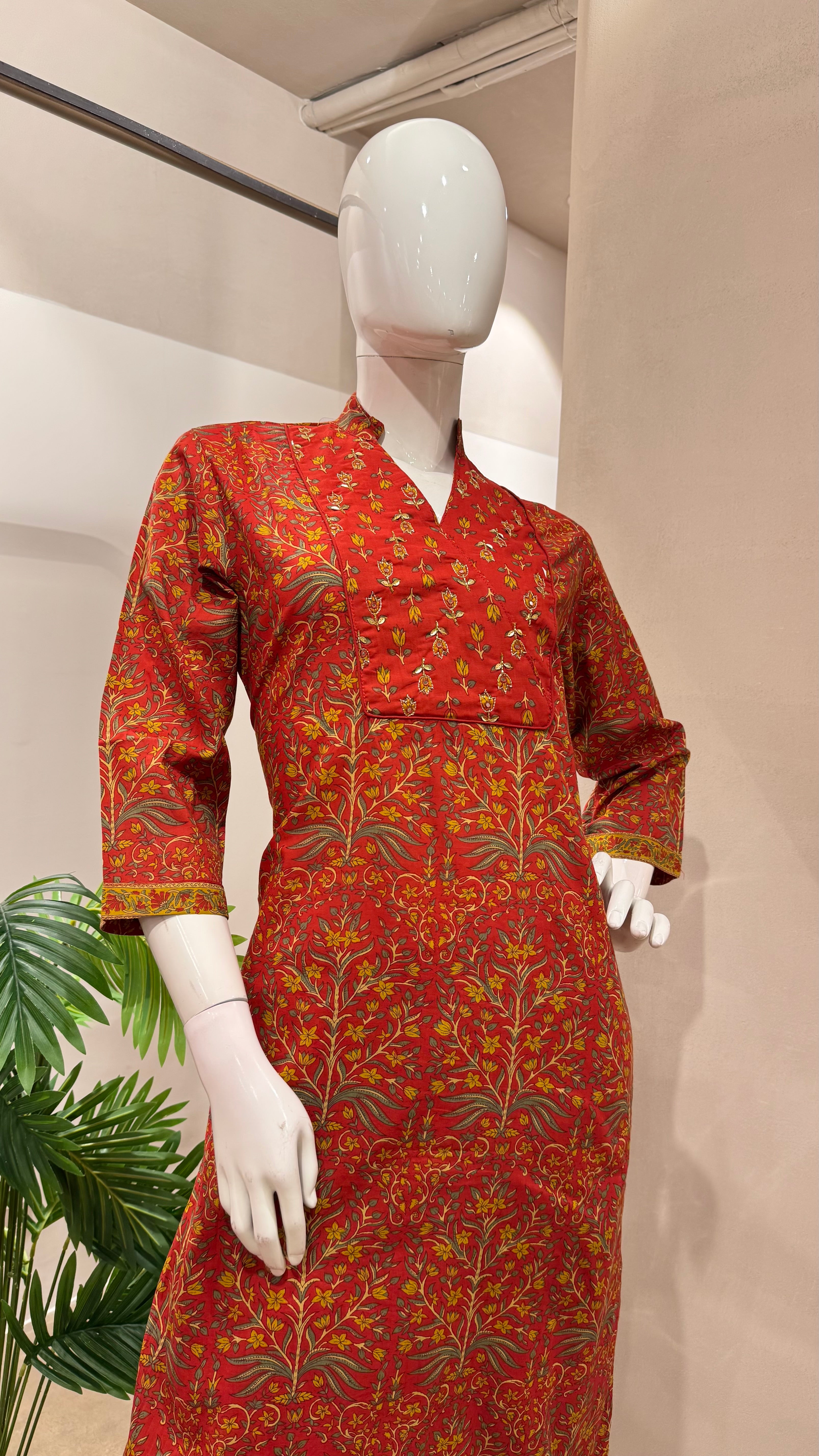Red Floral printed kurta set