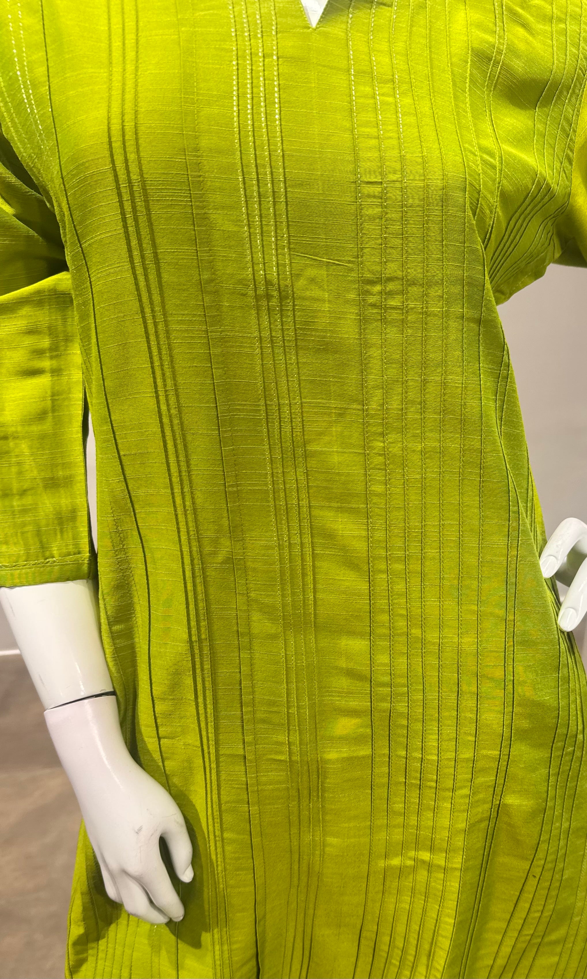 Green Silk Blend Straight Kurta Pant Set with Dupatta
