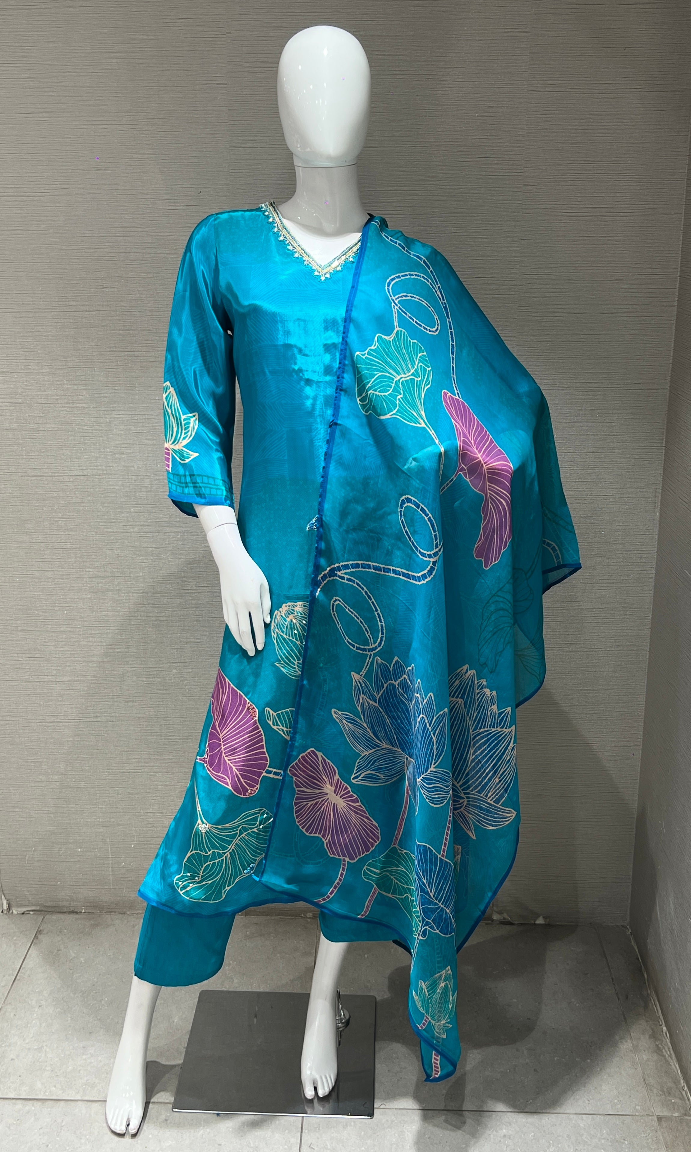 light blue floral print kurta set