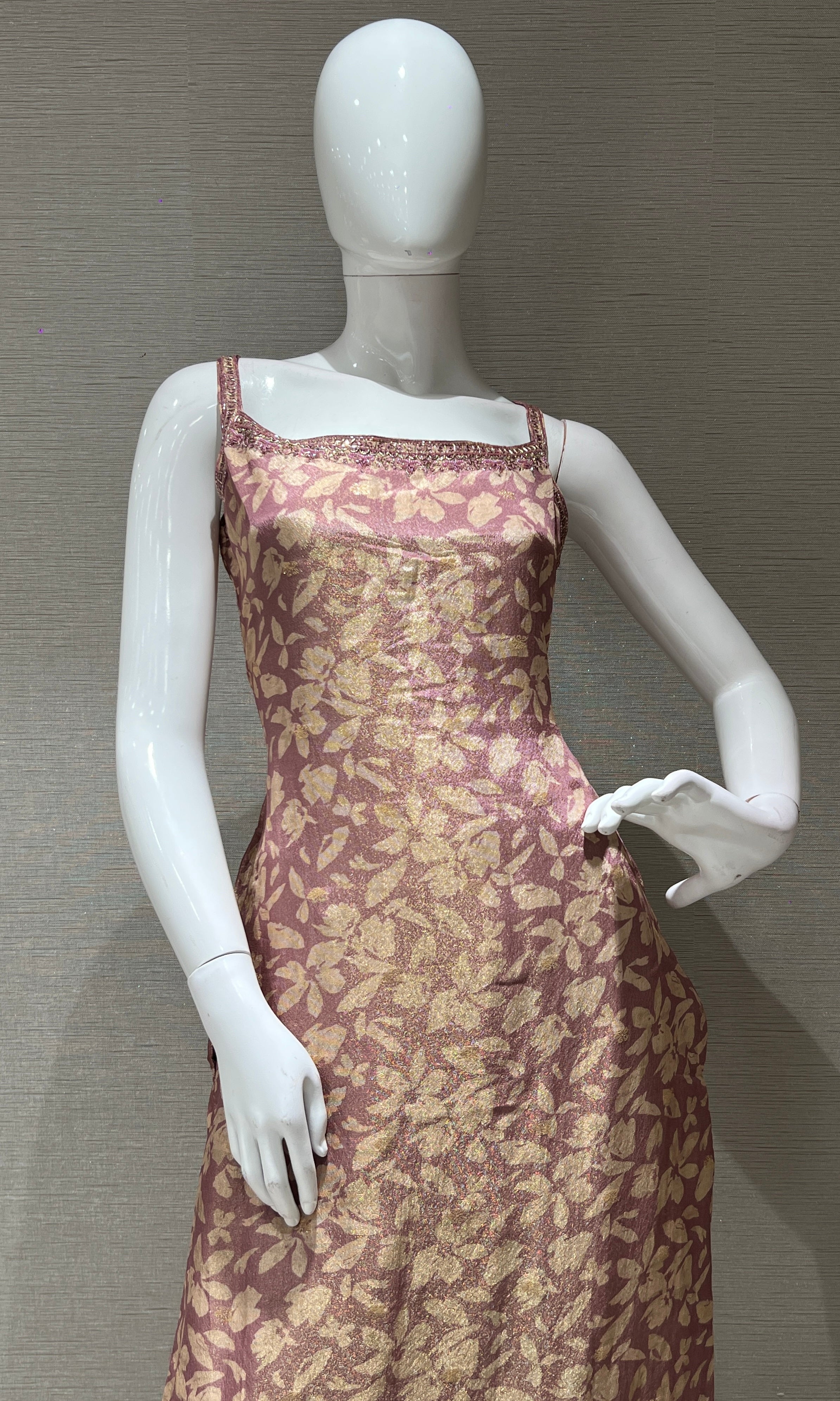 Onion pink floral embroidery kurta set