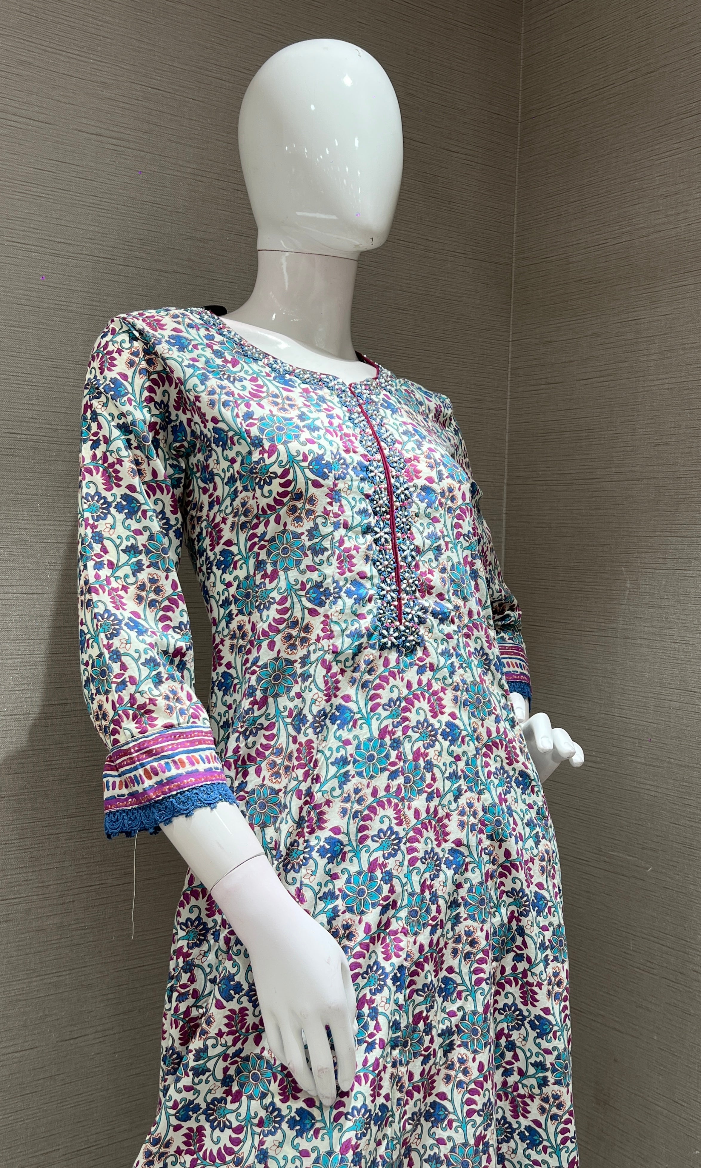 BLUE ETHNIC PRINTED KURTA SET