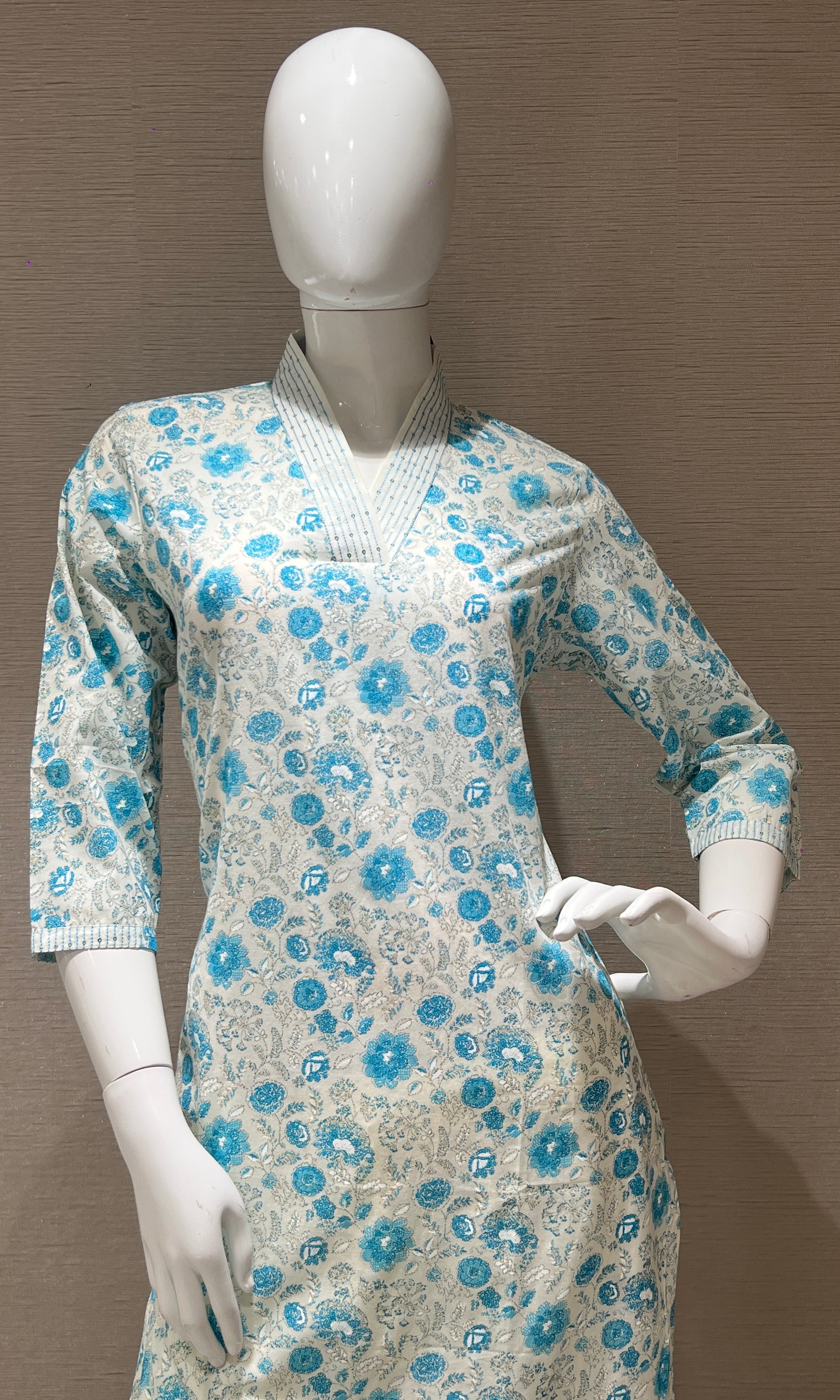White floral print Kurti top