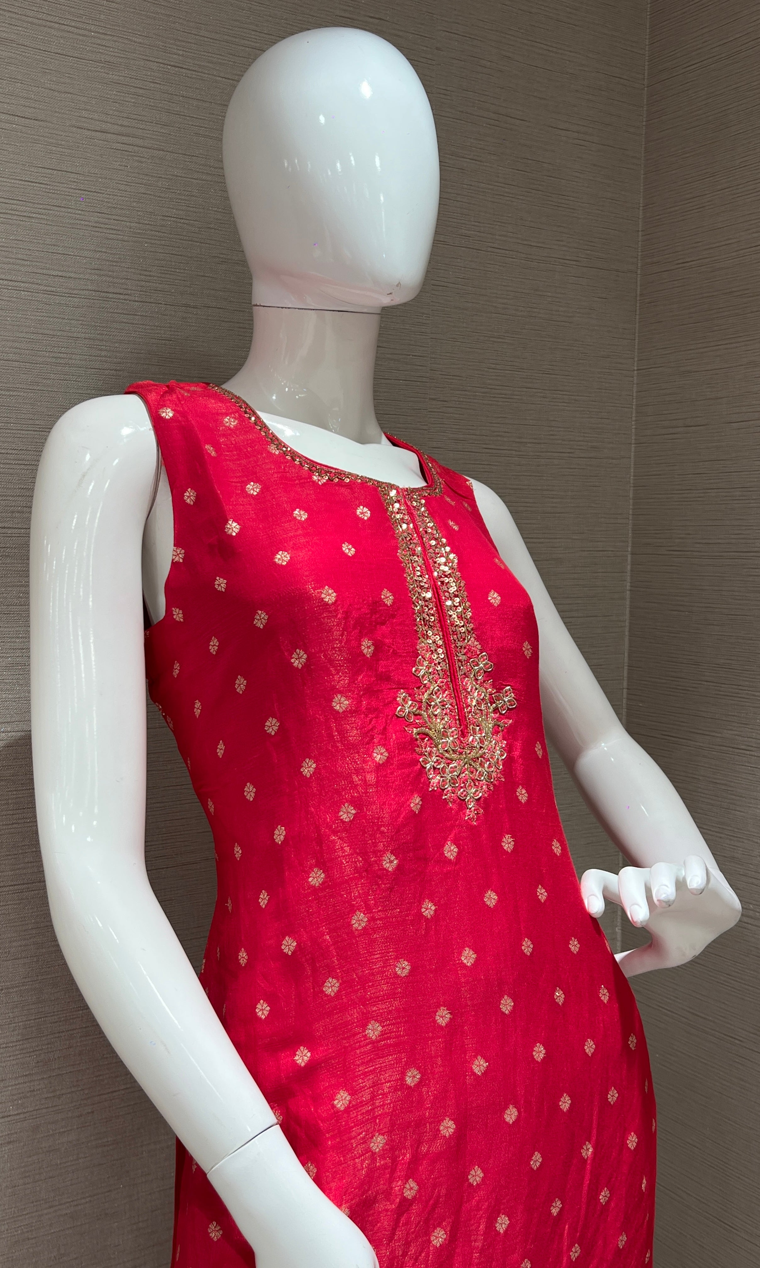 Pink shimmer silk embroidered kurta set