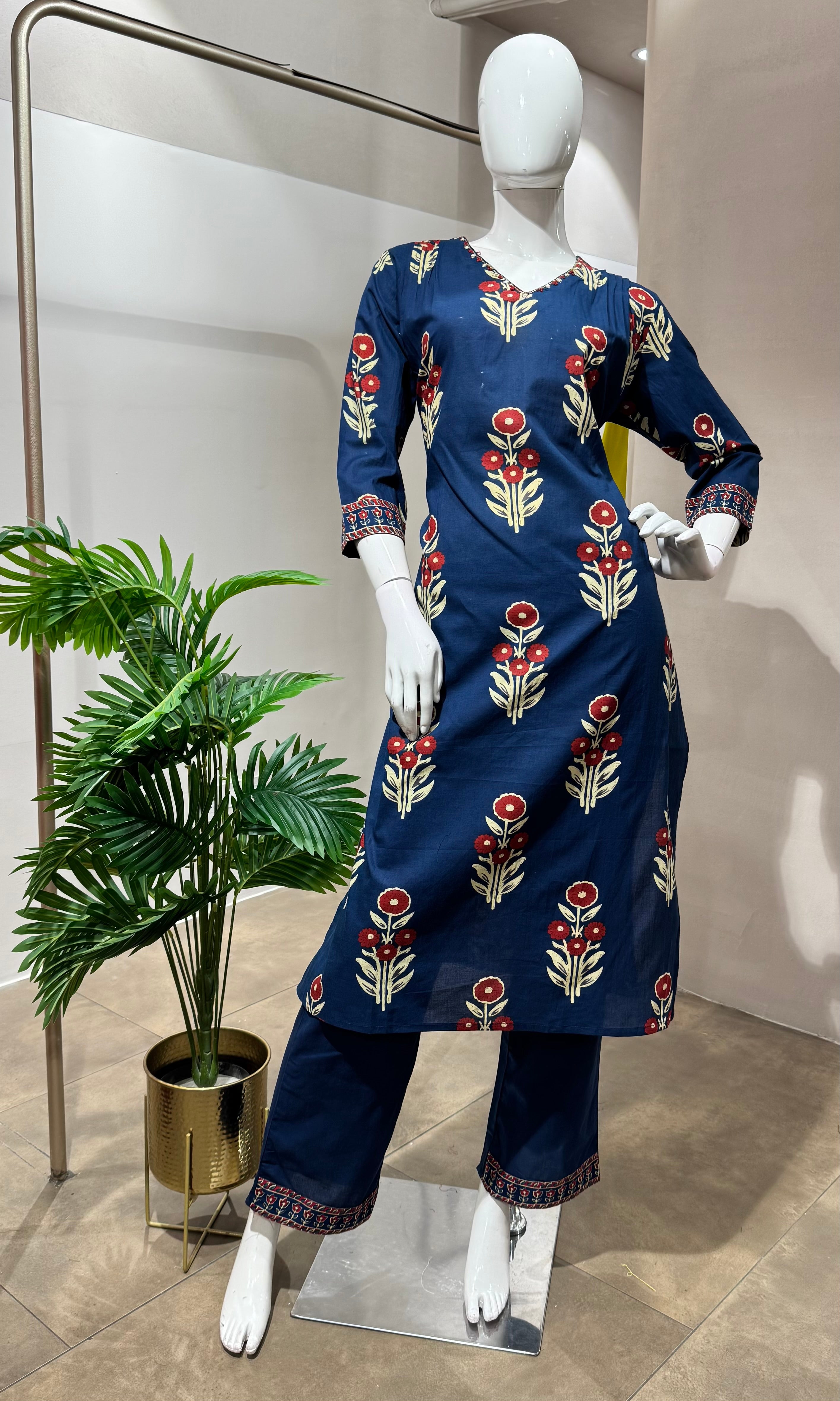 BLUE FLORAL KURTI WITH BOTTOM