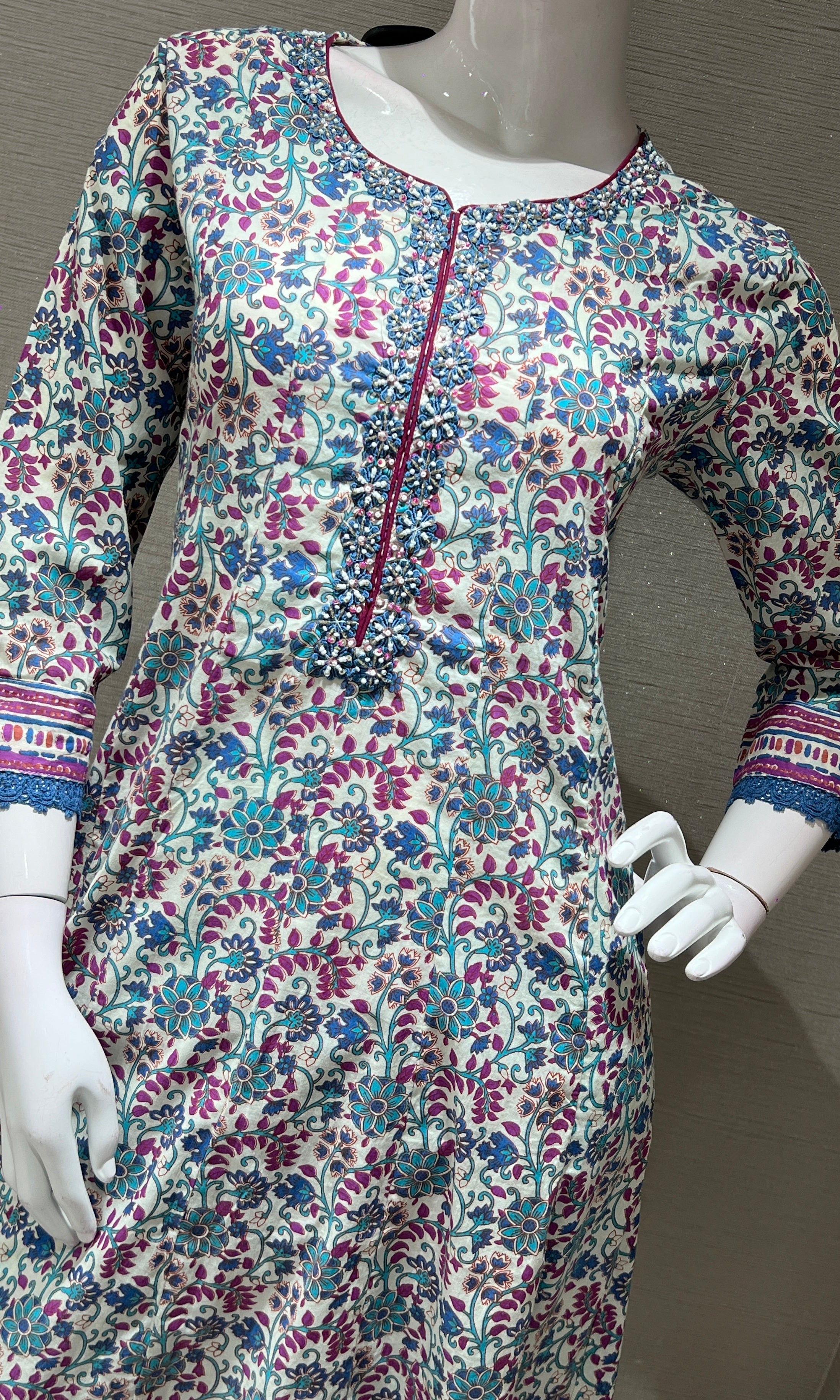 BLUE ETHNIC PRINTED KURTA SET