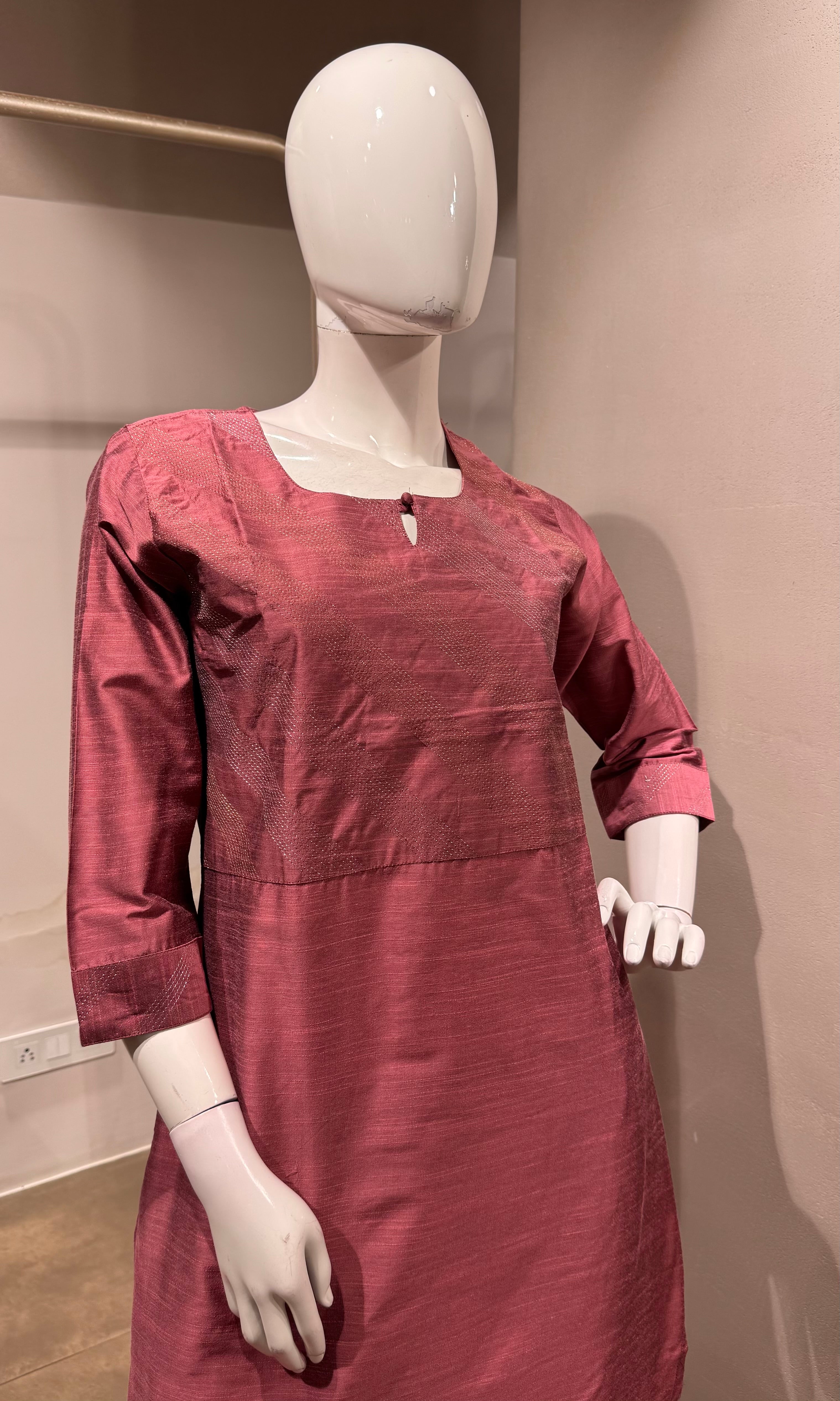 ONION PINK ETHNIC KURTA SET