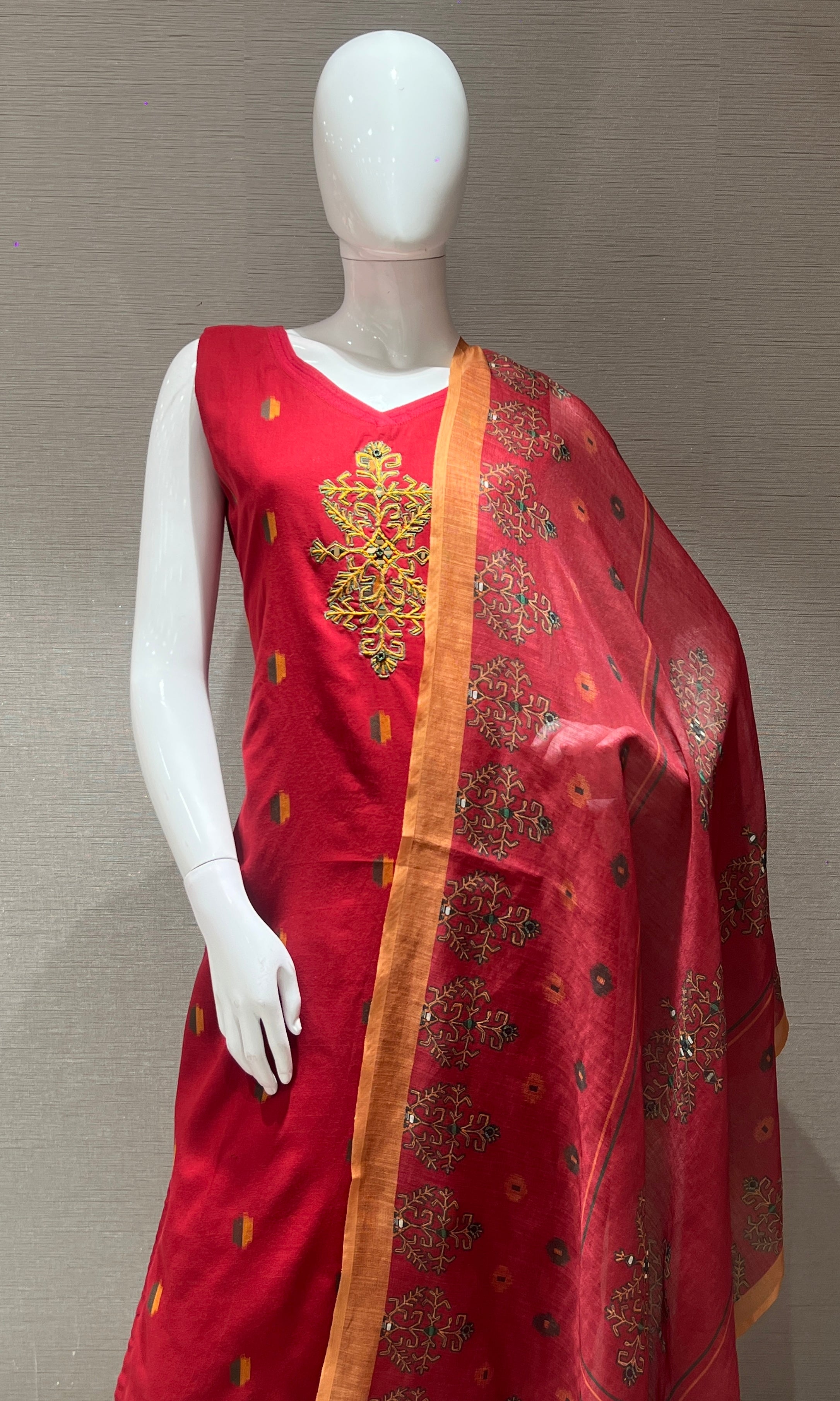 Maroon ETHNIC kurta set WITH DUPATTA