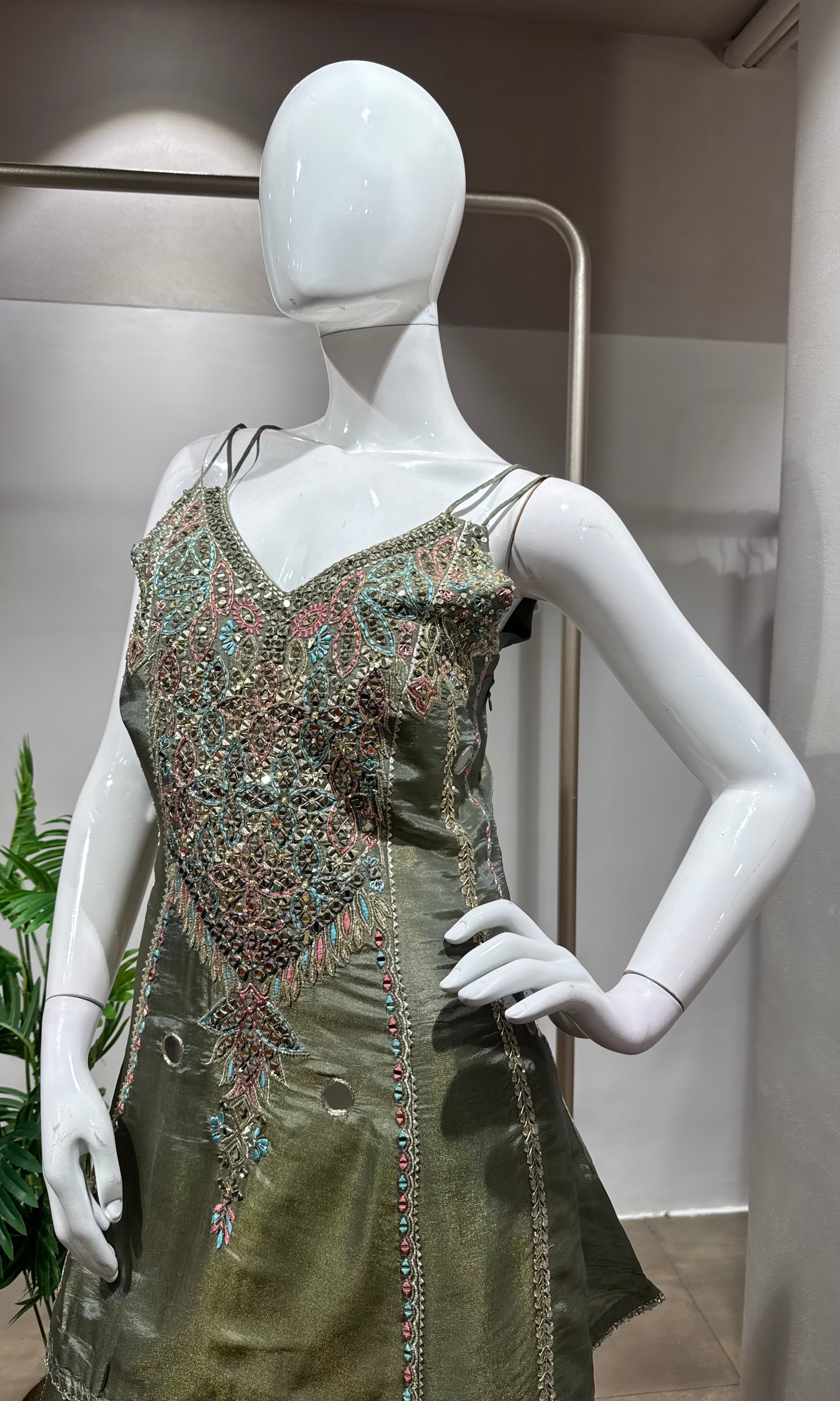 GREEN EMBROIDERED PALAZZO SET